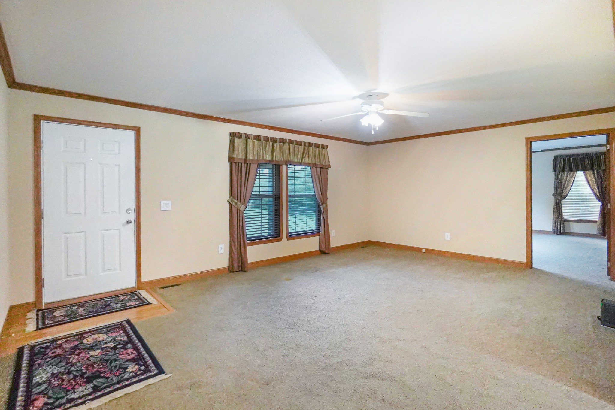 1557 Donelson Parkway