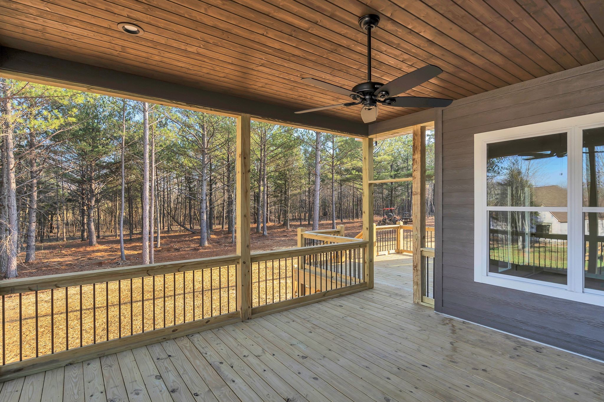 211 Beechwood Court W