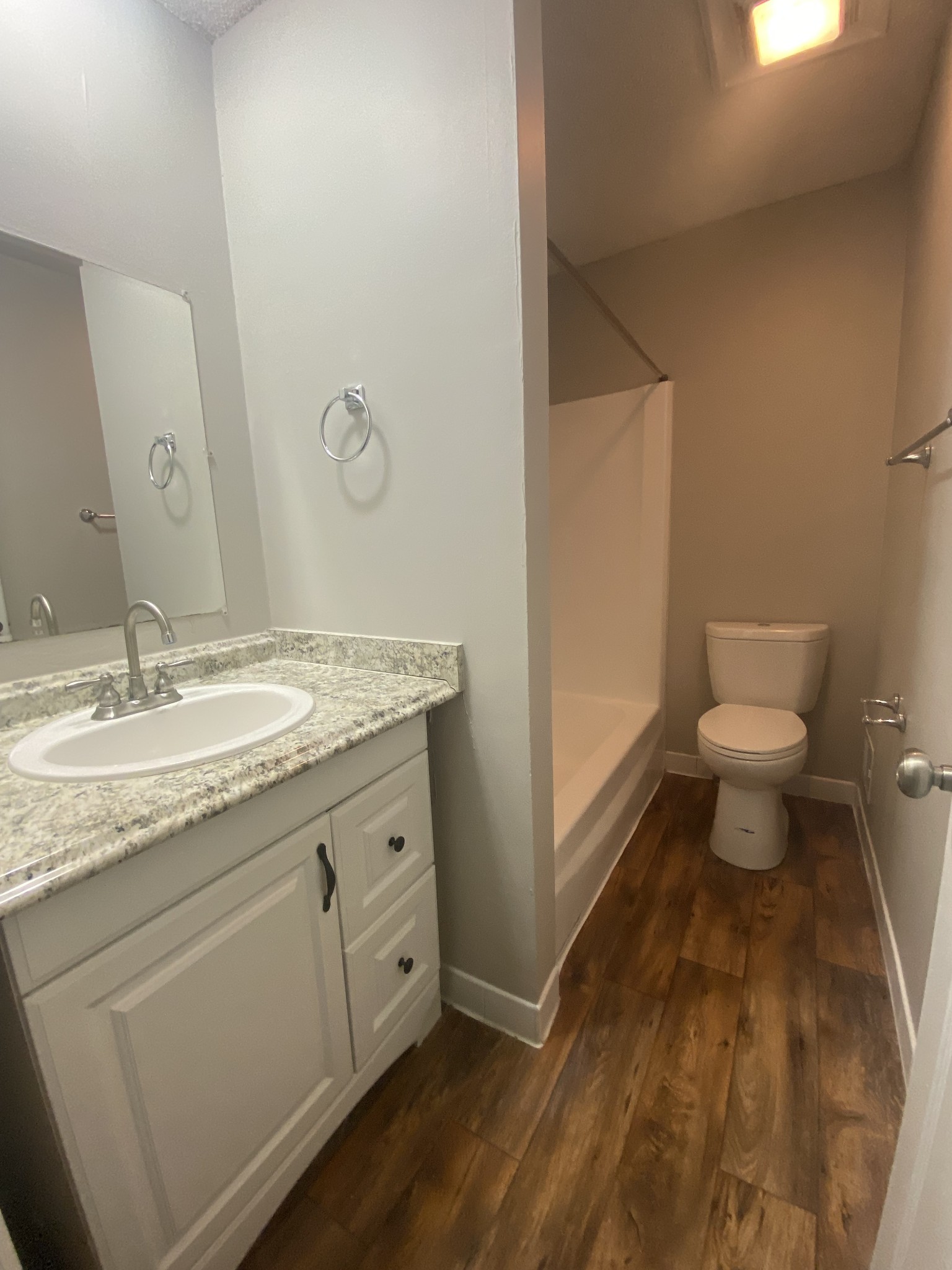 324 Walton Ferry Rd 4