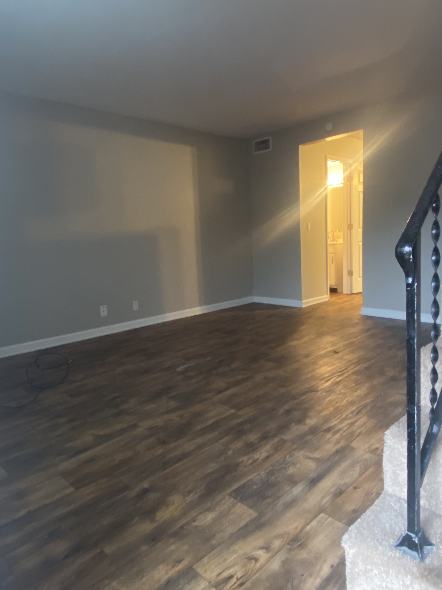 324 Walton Ferry Rd 4