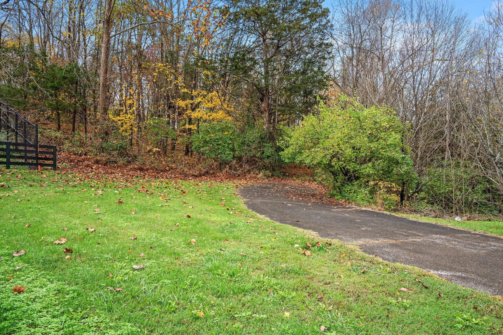 4087 Murfreesboro Rd W