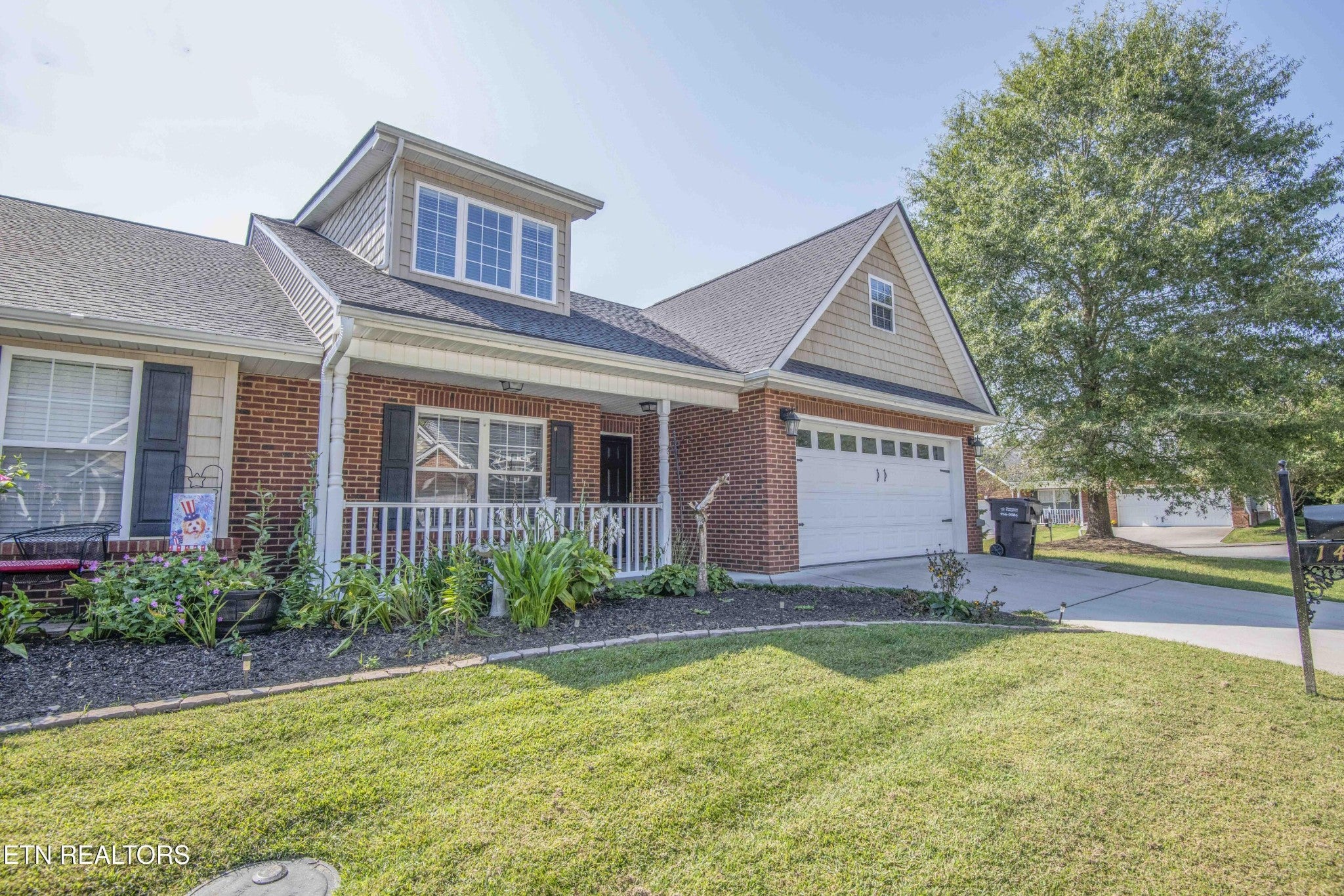 1440 Hazelgreen Way
