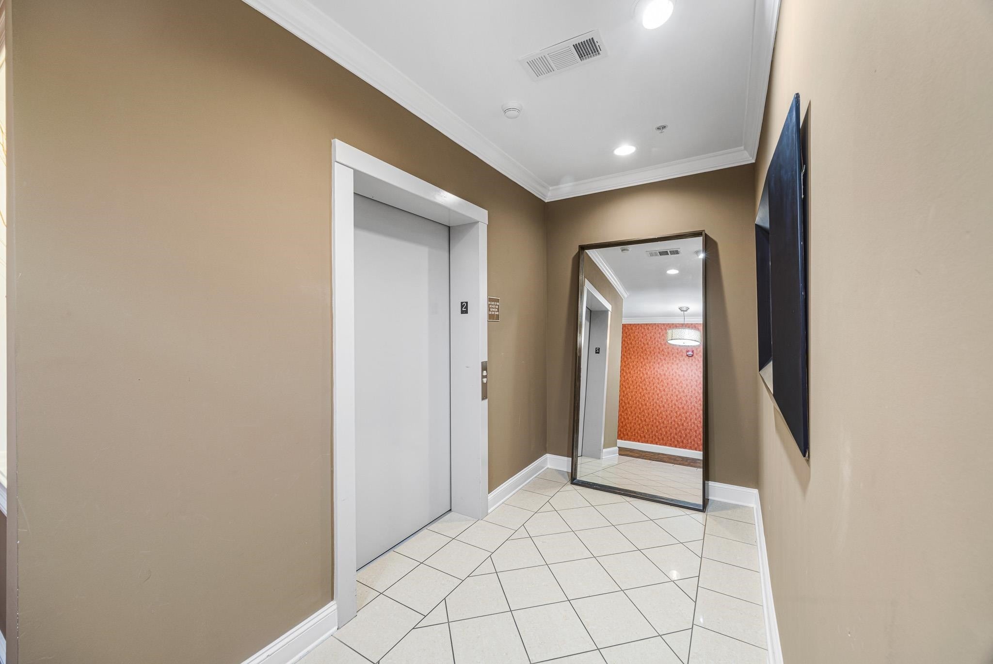 3520 CENTRAL AVE 209