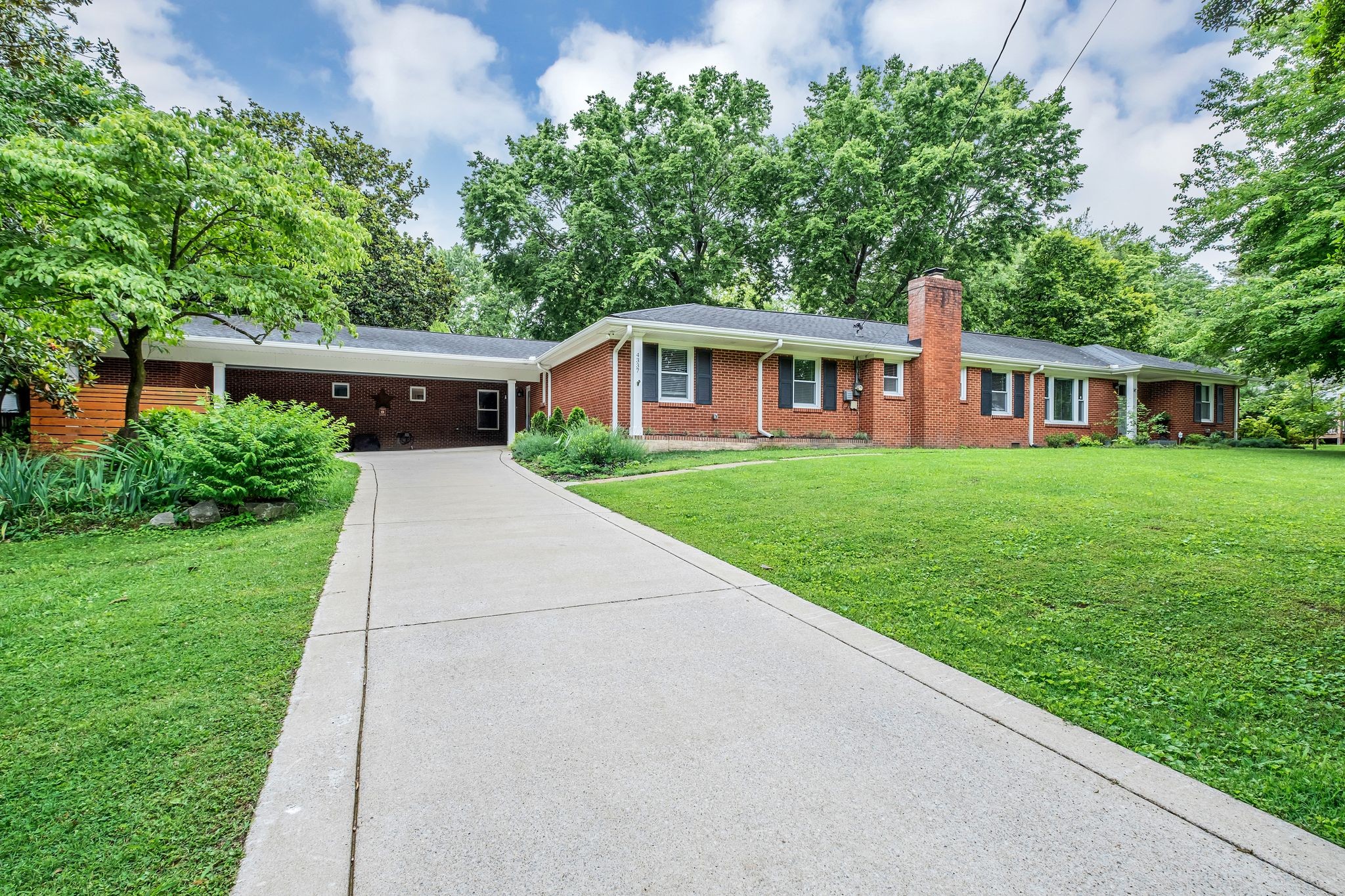 4337 Morriswood Dr
