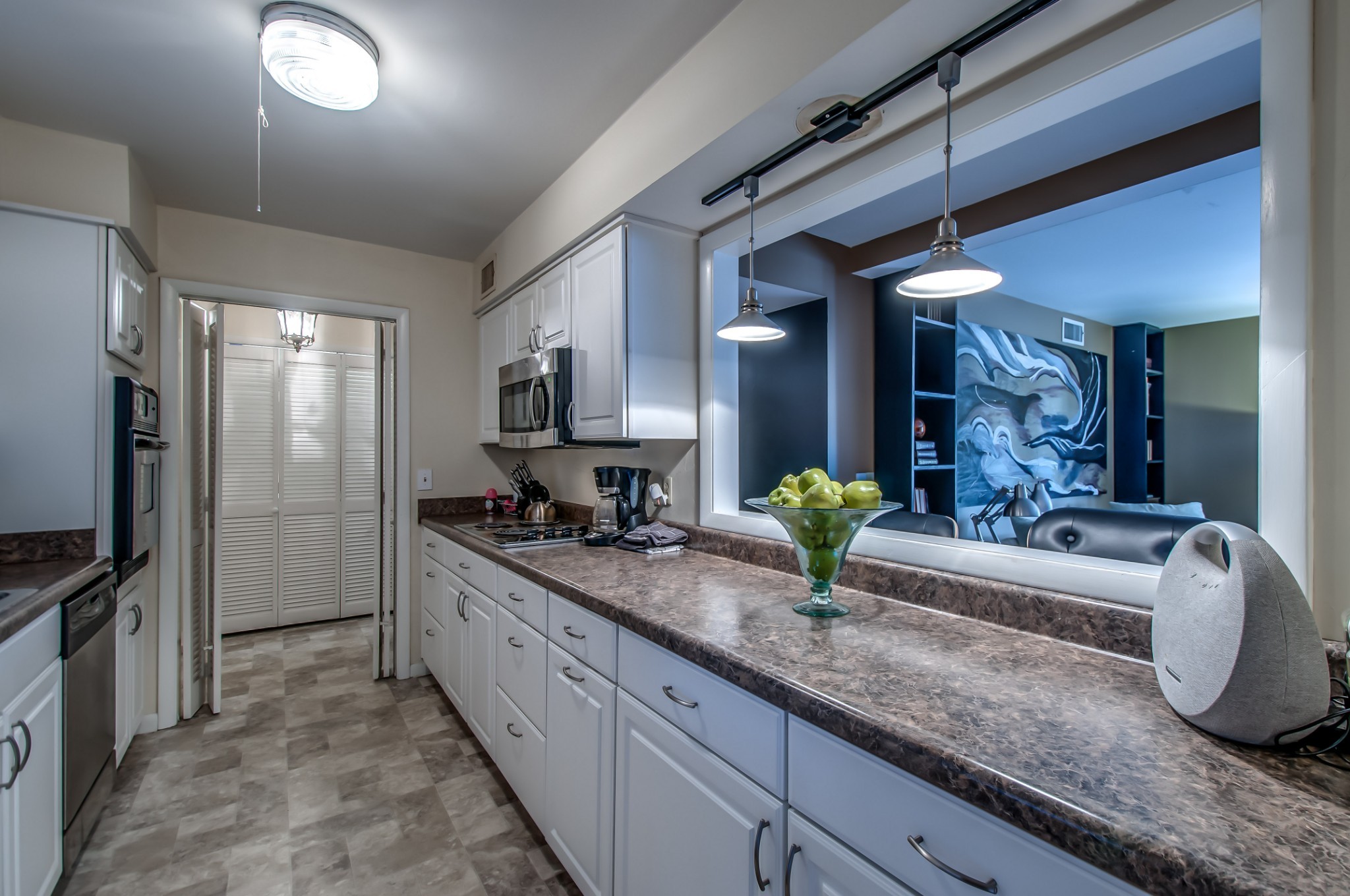 1302 Doctor Martin Luther King Jr B 49