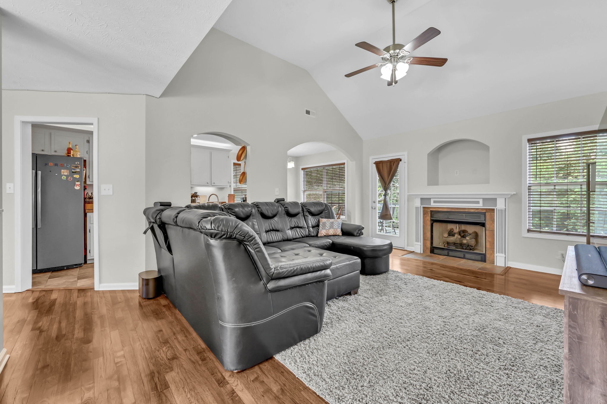 1349 Mutual Dr