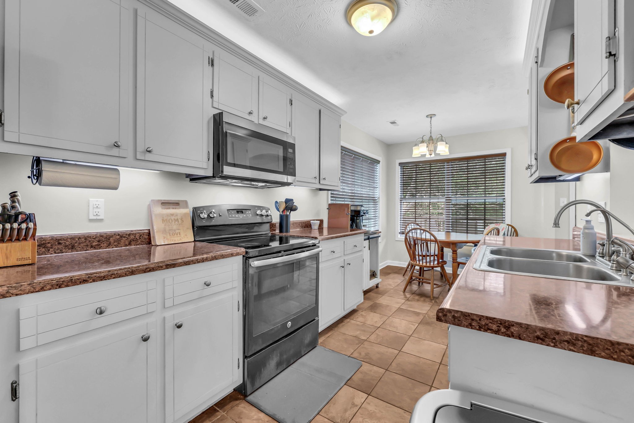 1349 Mutual Dr