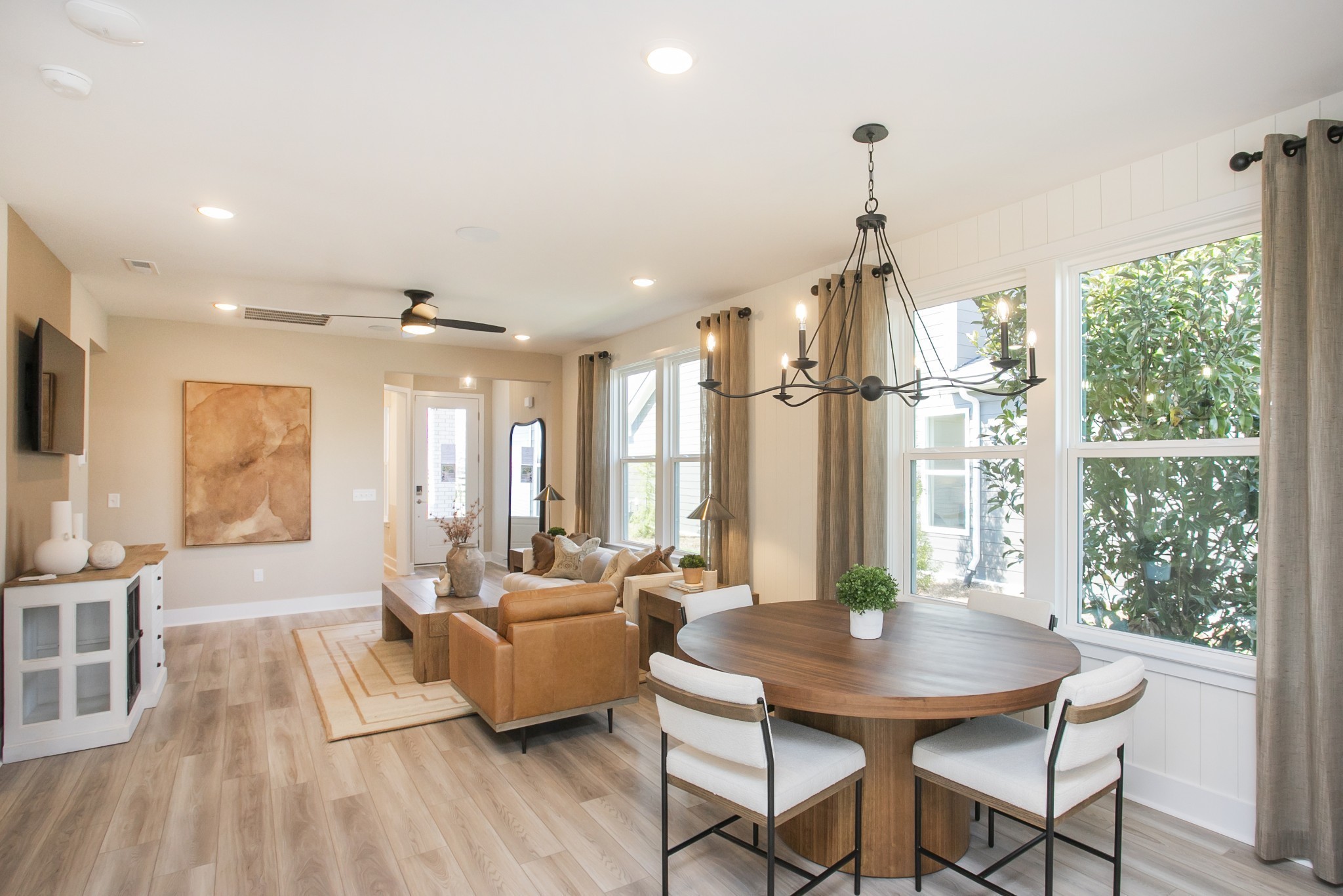 600 Scarlet Oak Road