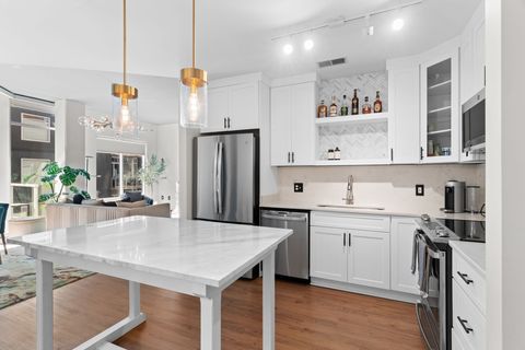 600 12th Ave S 706 Nashville TN 37203