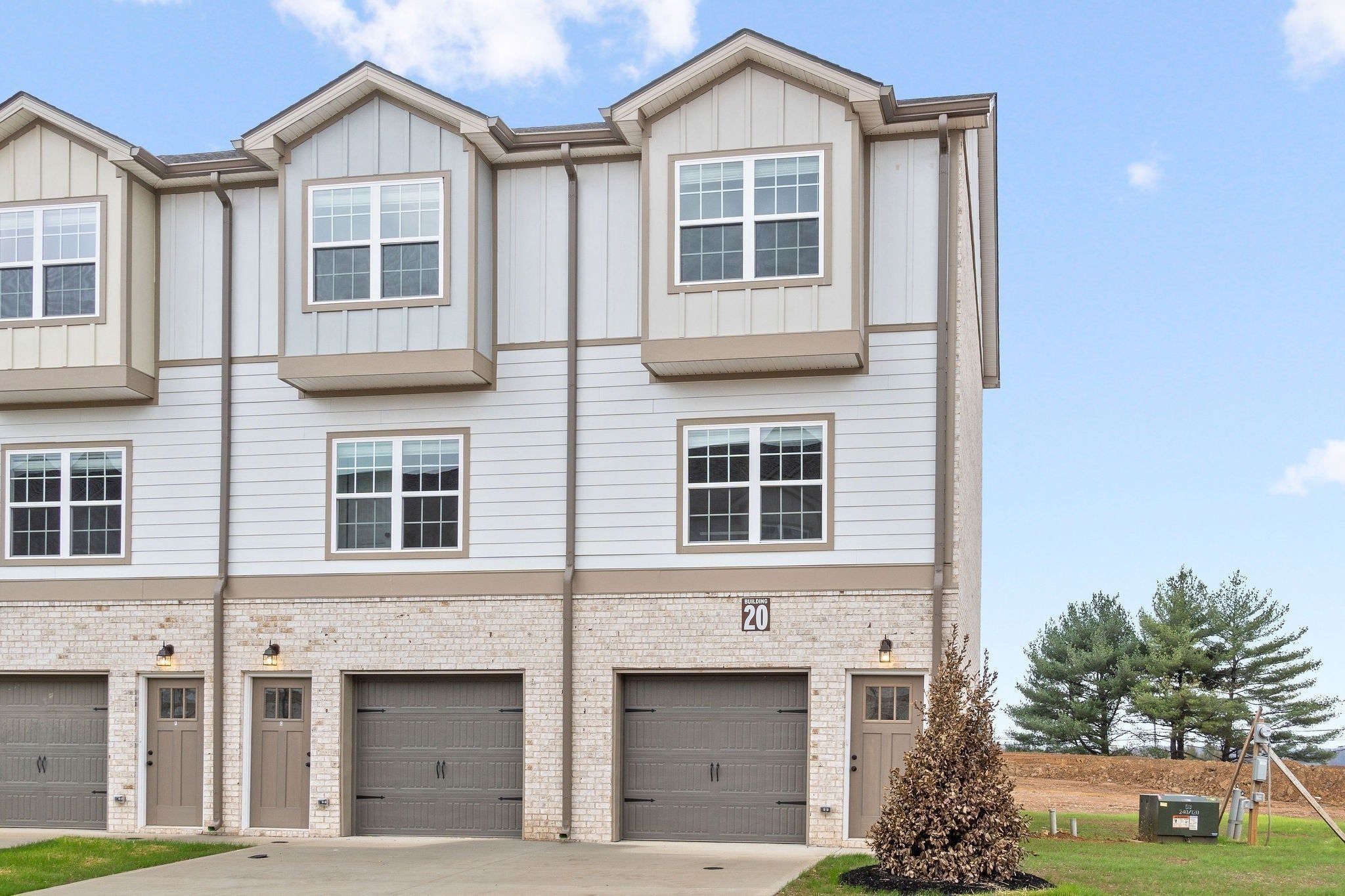 3350 Allen Rd 17O