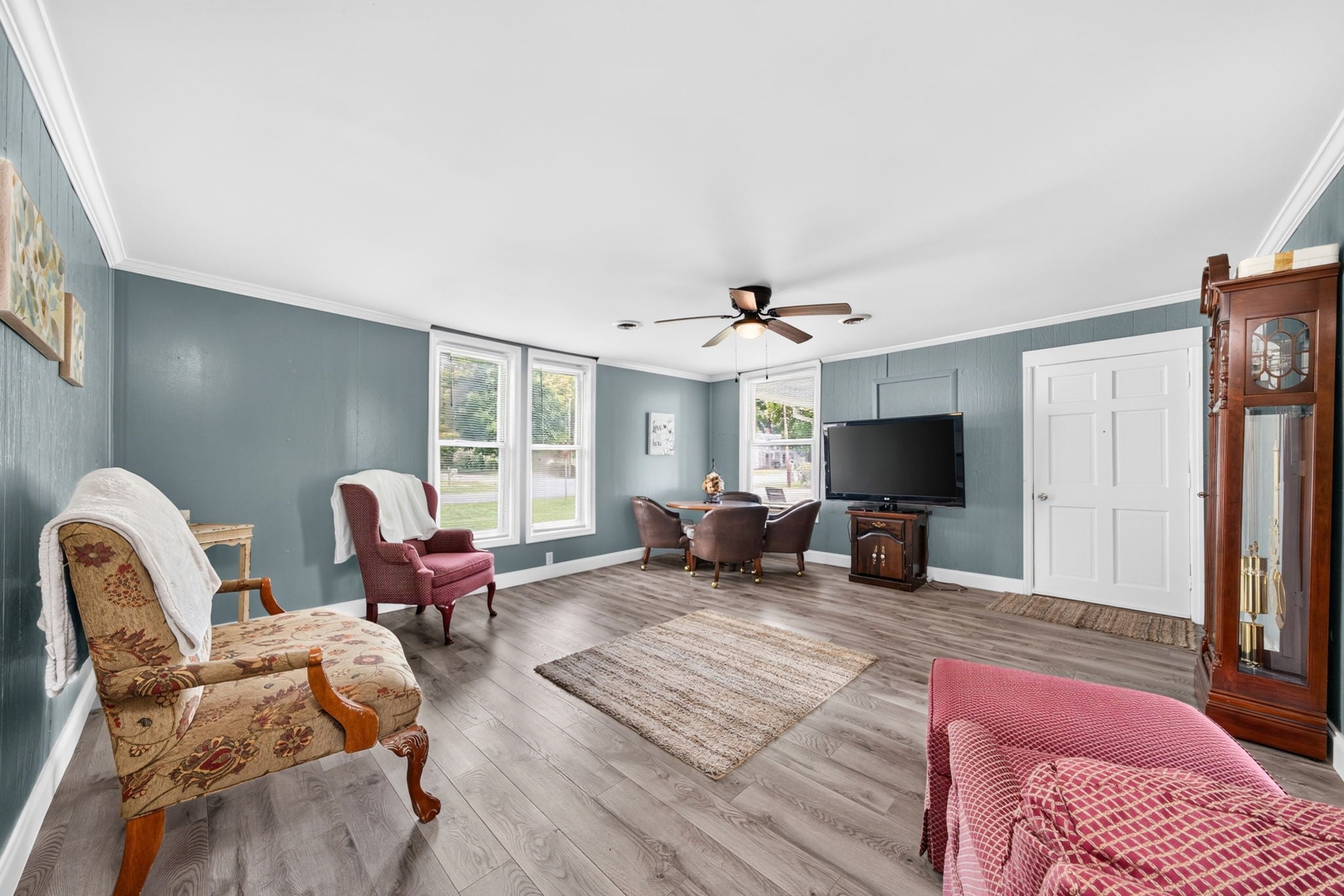 491 Piccadilly Ave