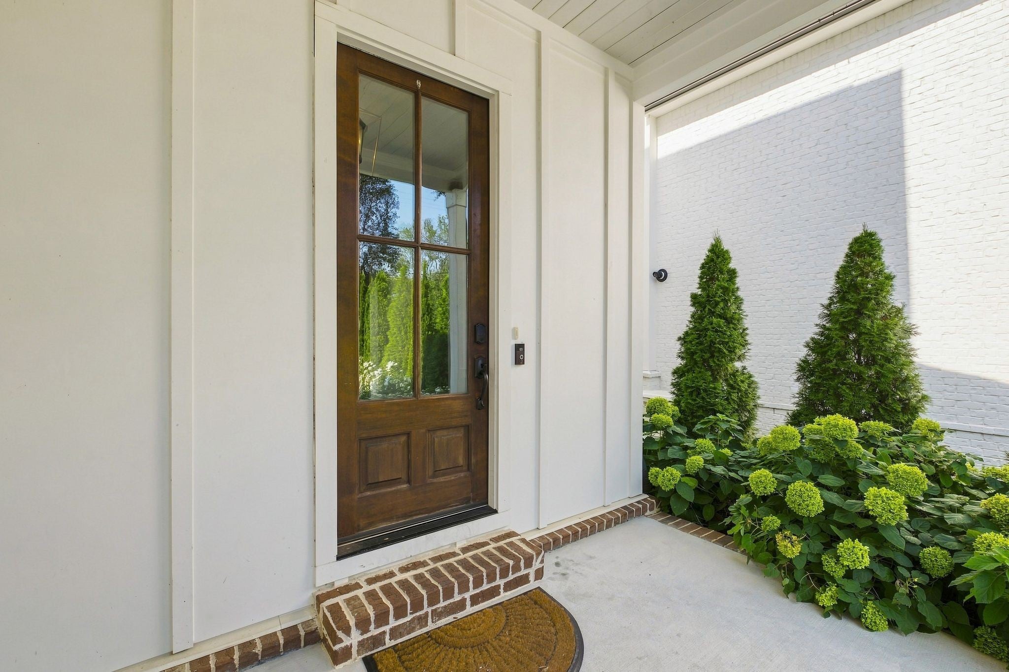 1119A Biltmore Dr