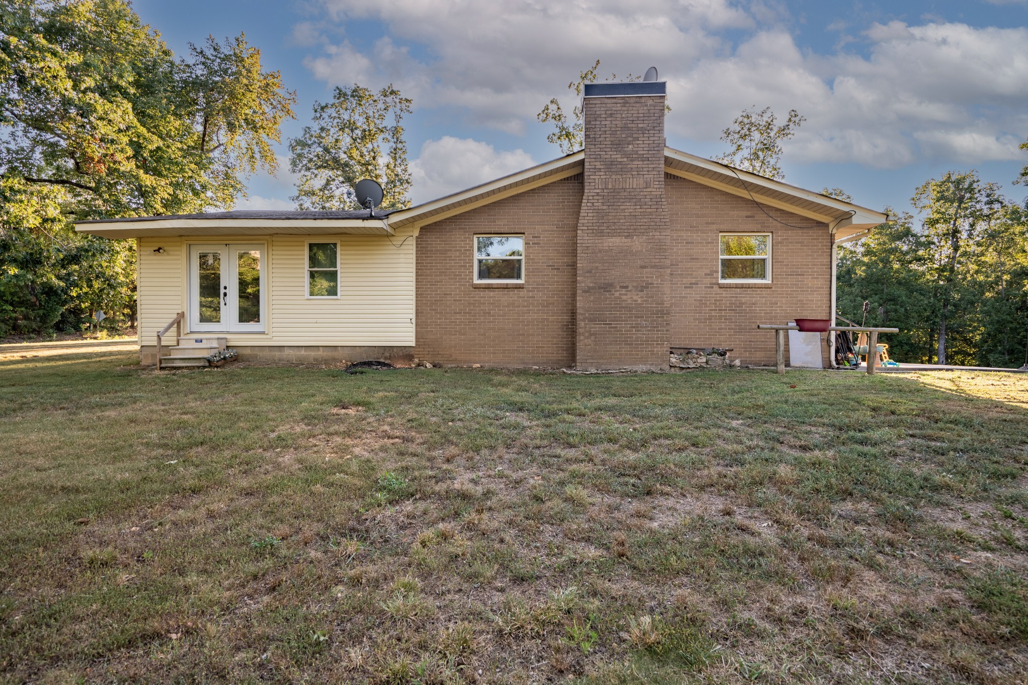 960 Knob Creek Rd