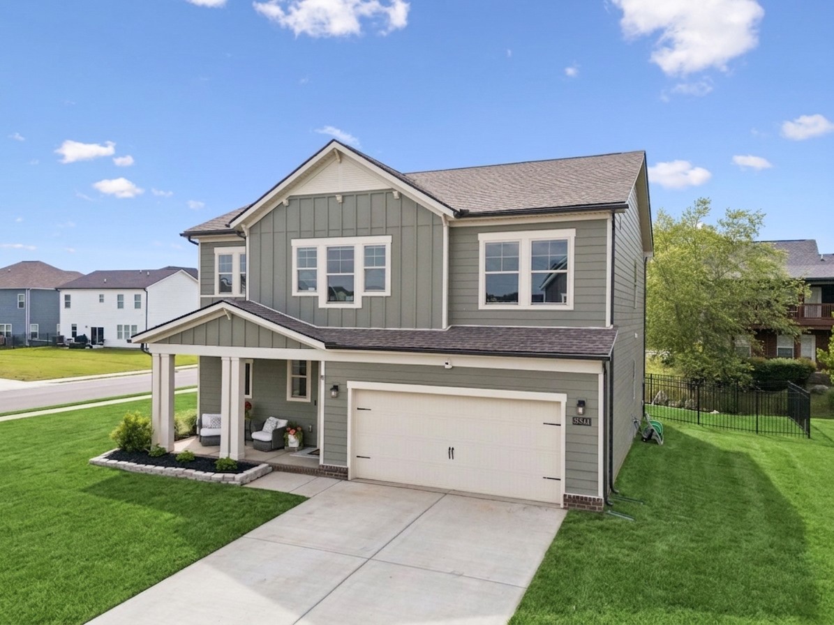 3044 Community Cir