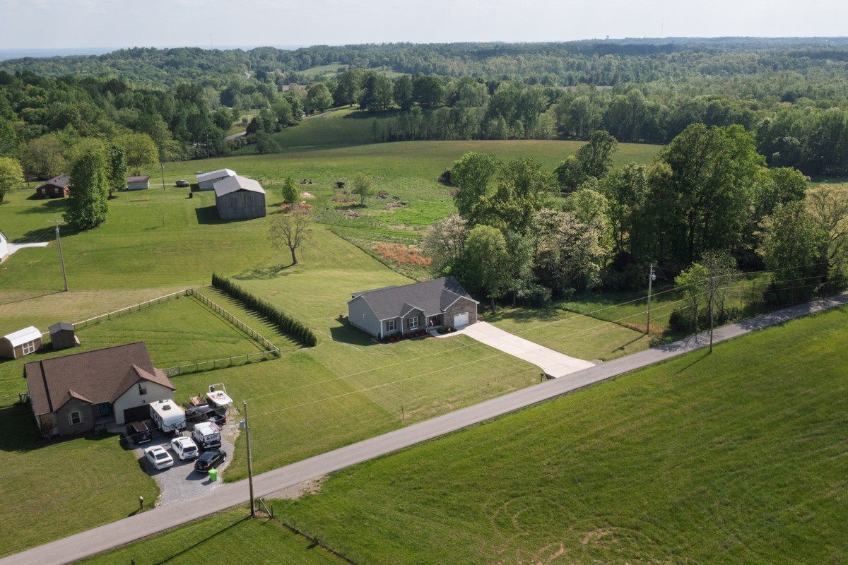 221 Northup Rd