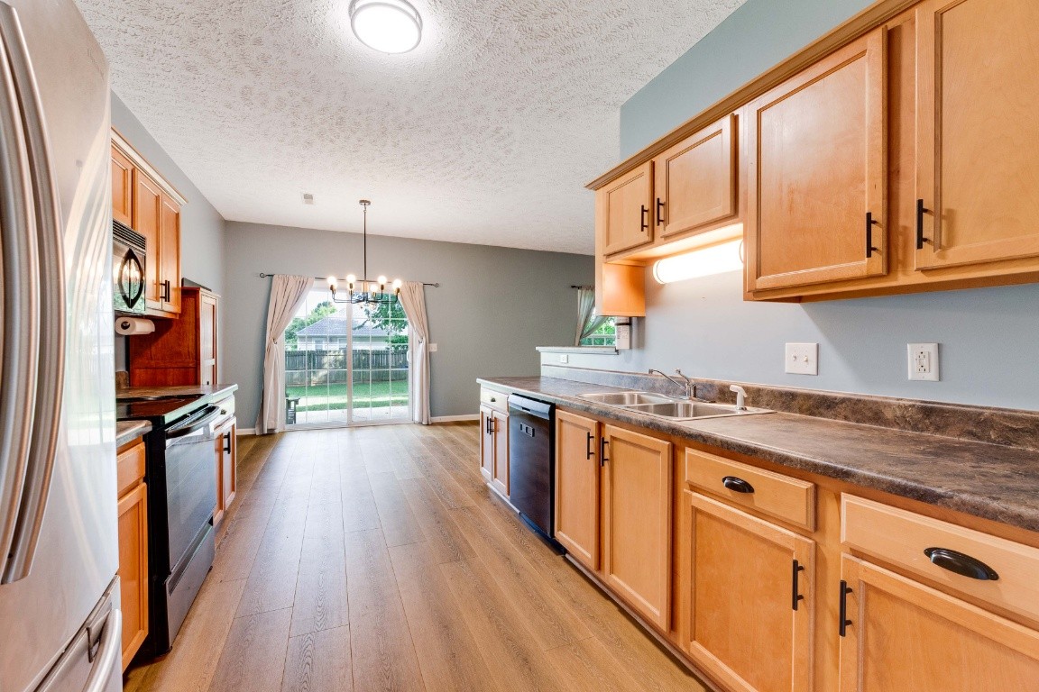 1270 Lasalle Dr