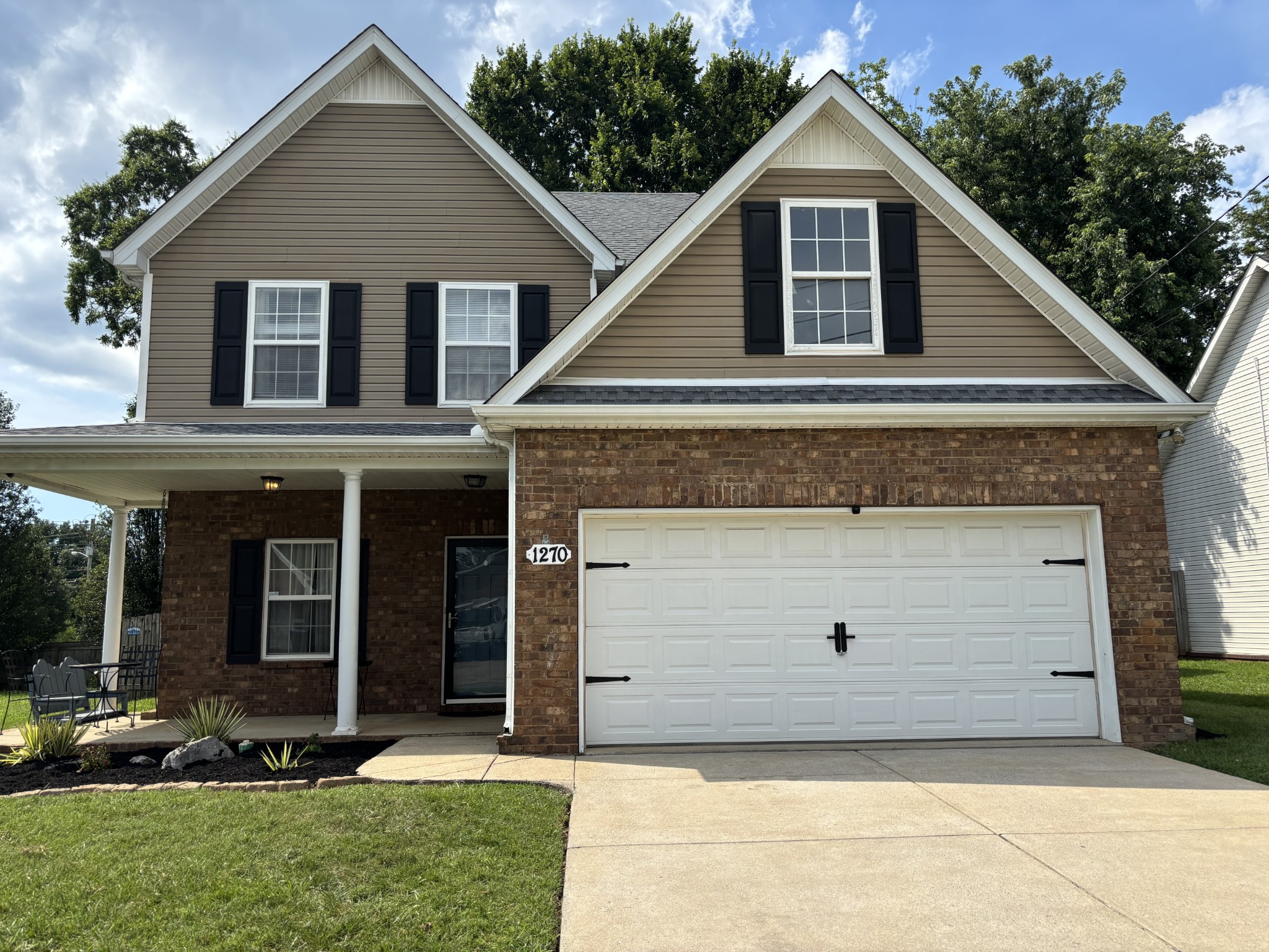 1270 Lasalle Dr