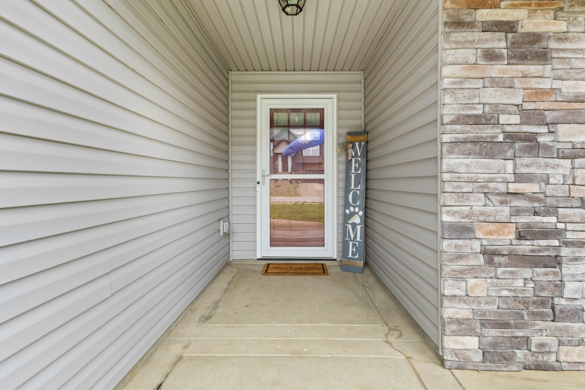 1264 Eagles View Dr