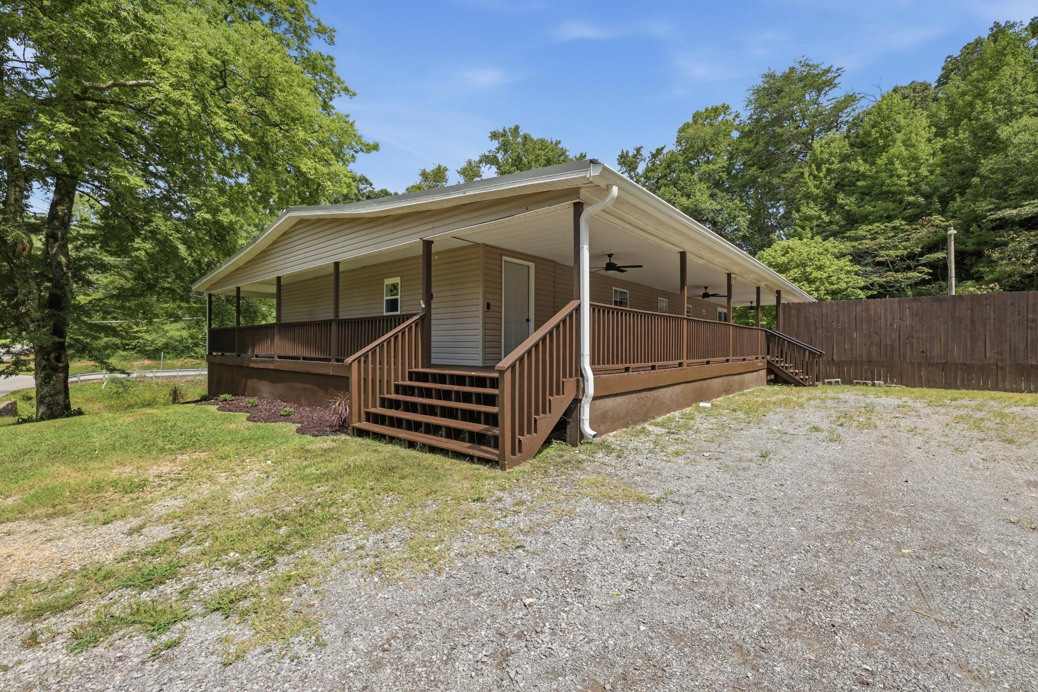 10632 Card Road