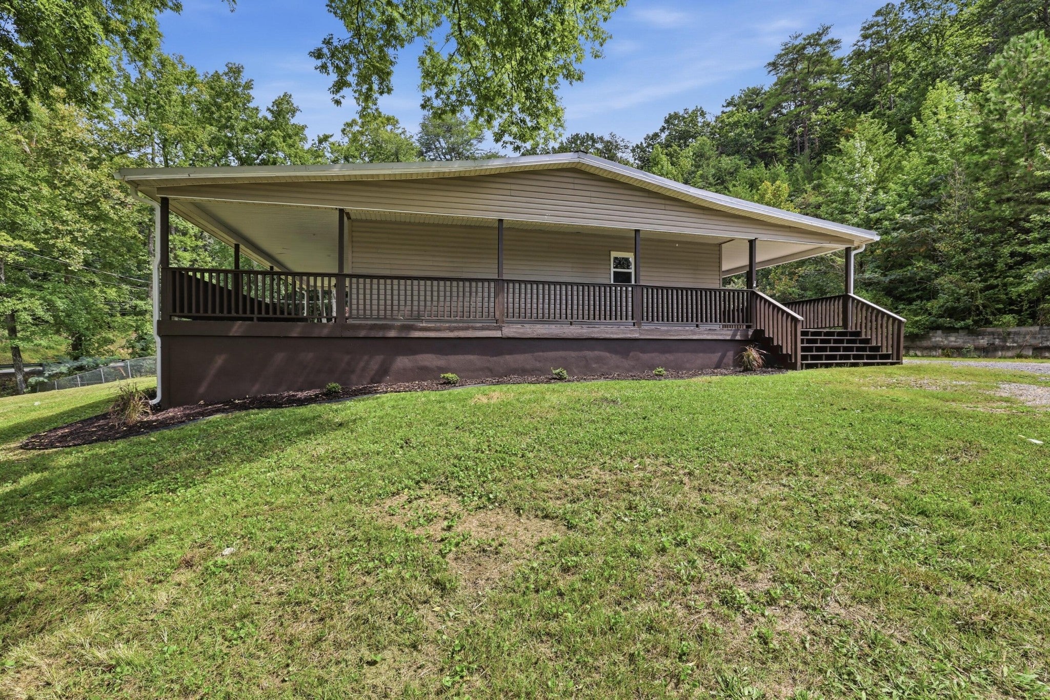 10632 Card Road