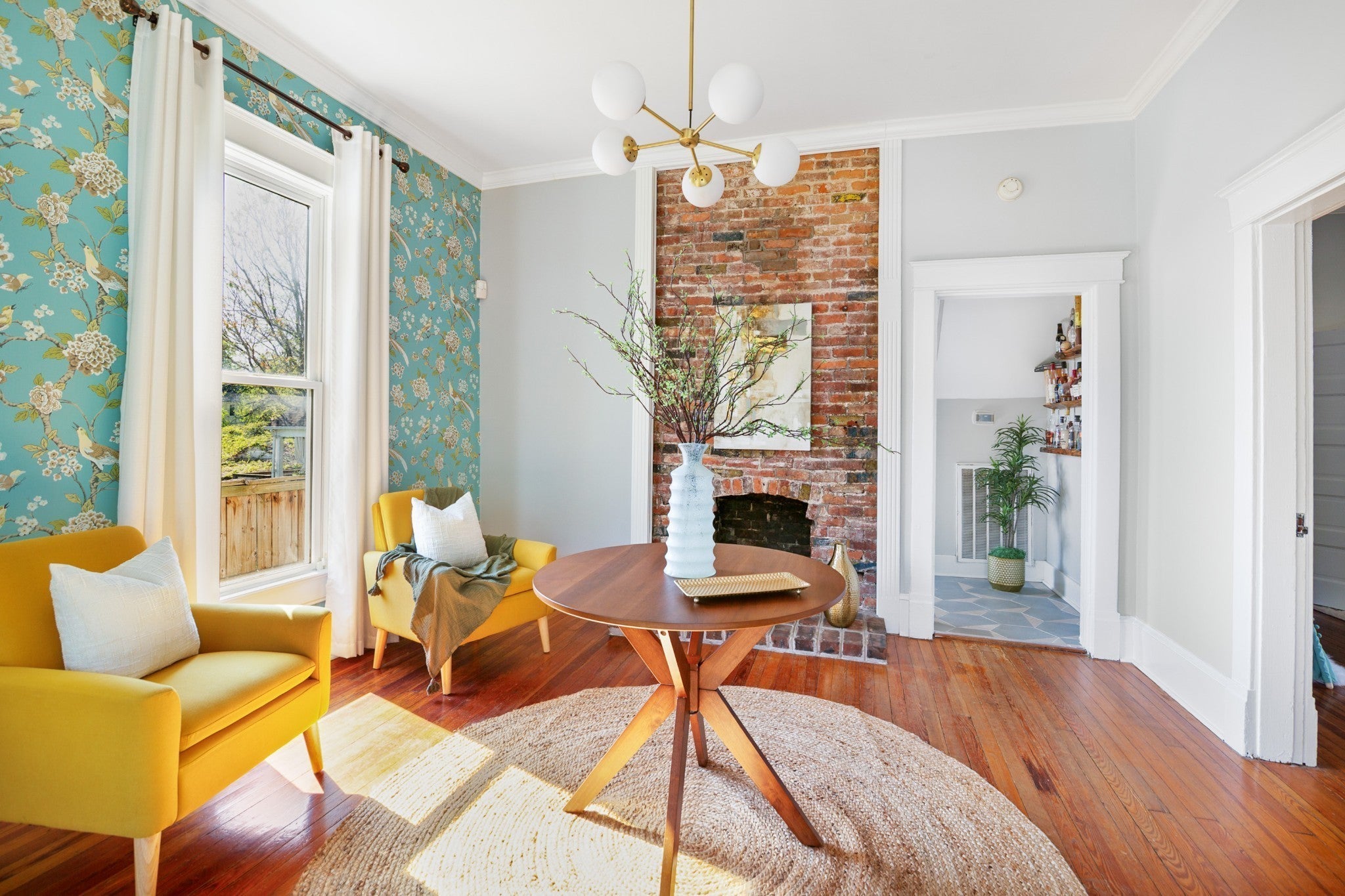 1904 Long Ave
