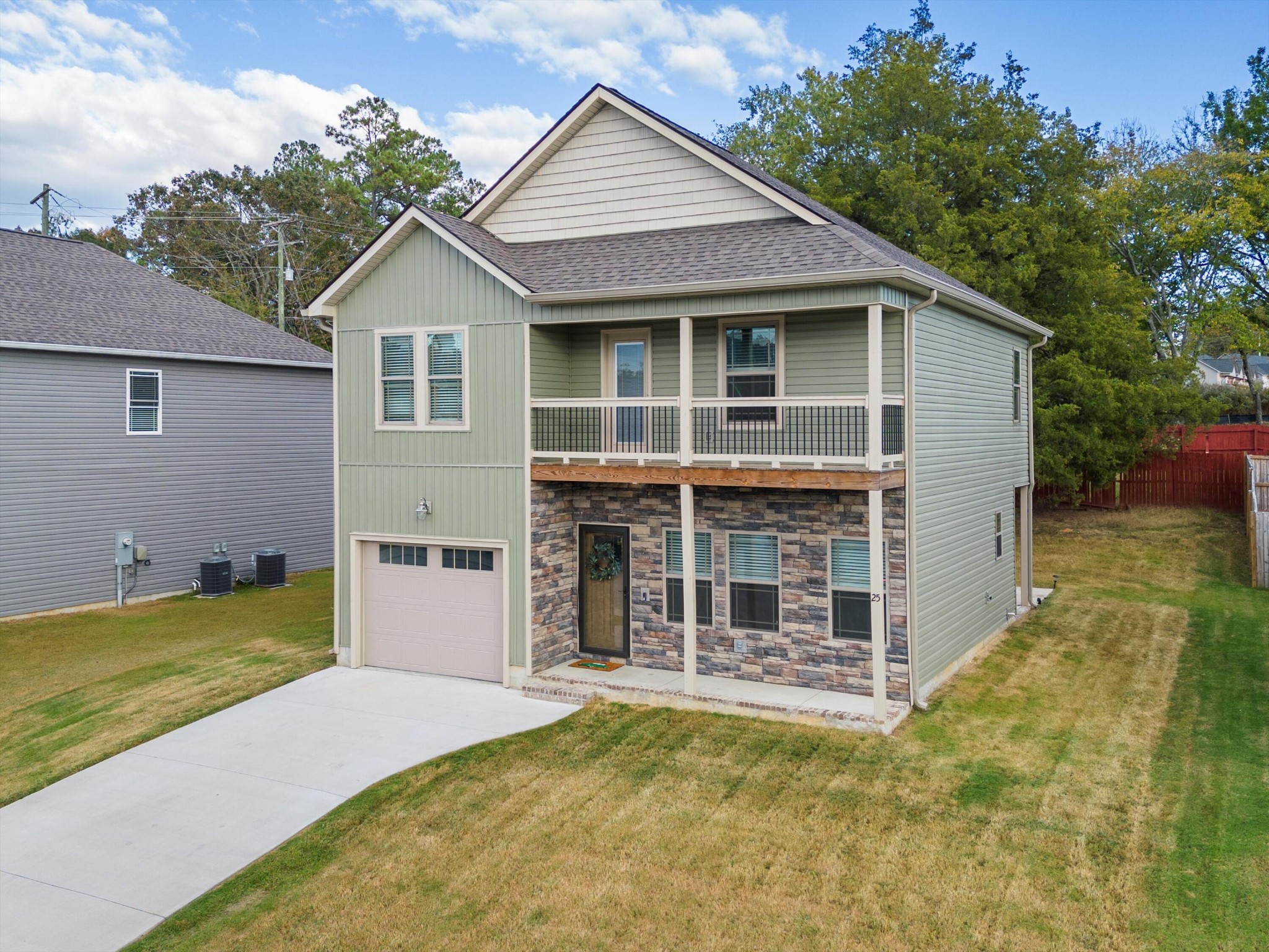 25 Rock Brg Drive