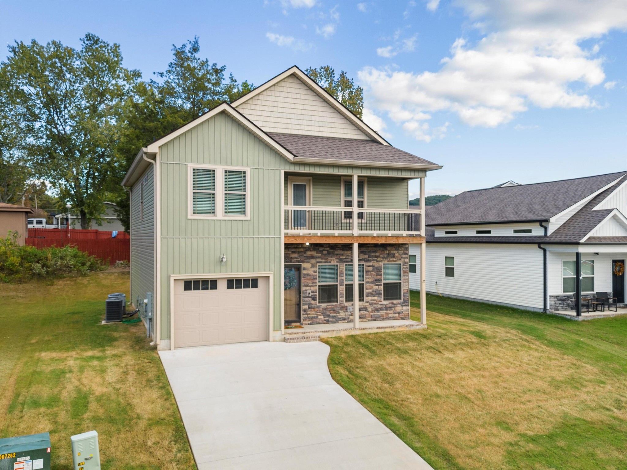 25 Rock Brg Drive