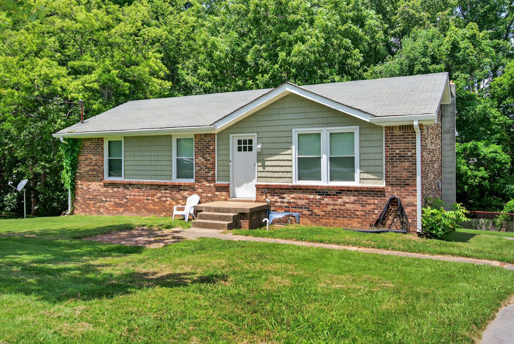 609 Chrisman Dr