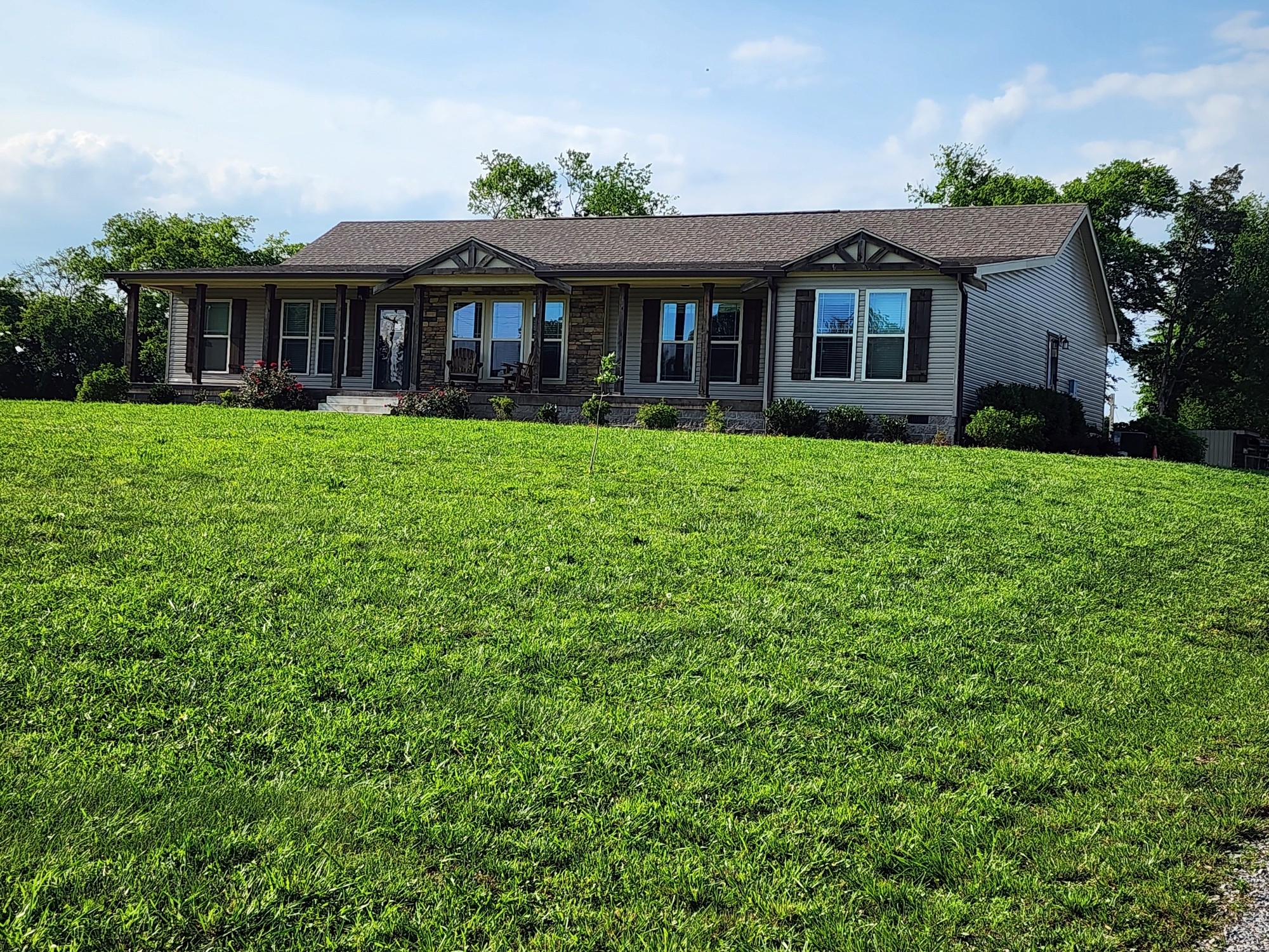 780 Storytown Rd