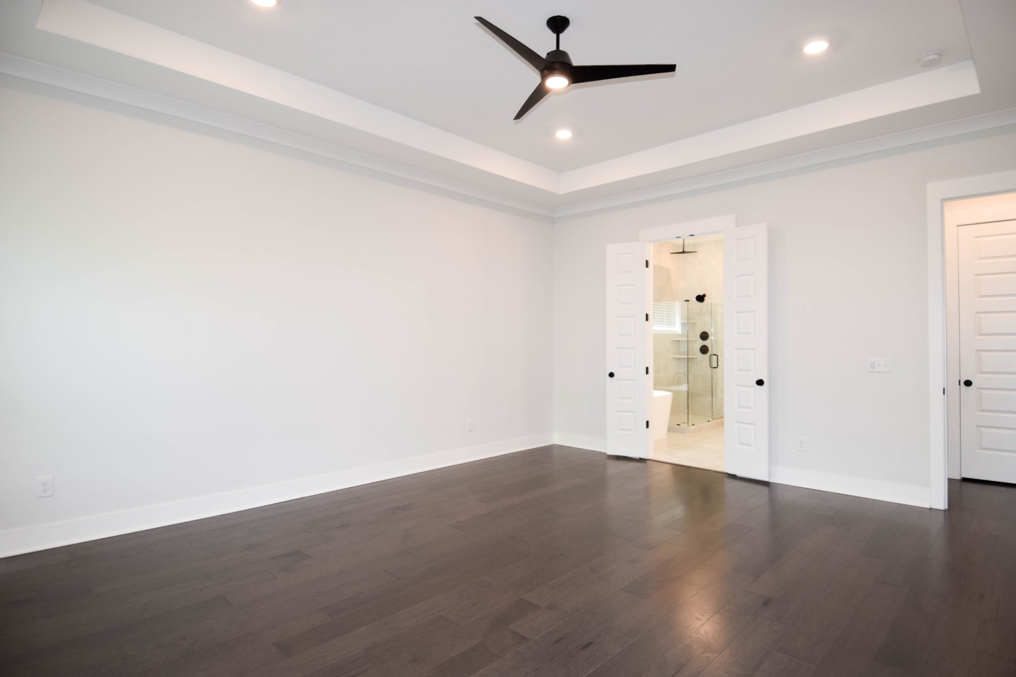 Gallatin, Tennessee, 37066, United States, 4 Bedrooms Bedrooms, ,4 BathroomsBathrooms,Residential,Active,2052093