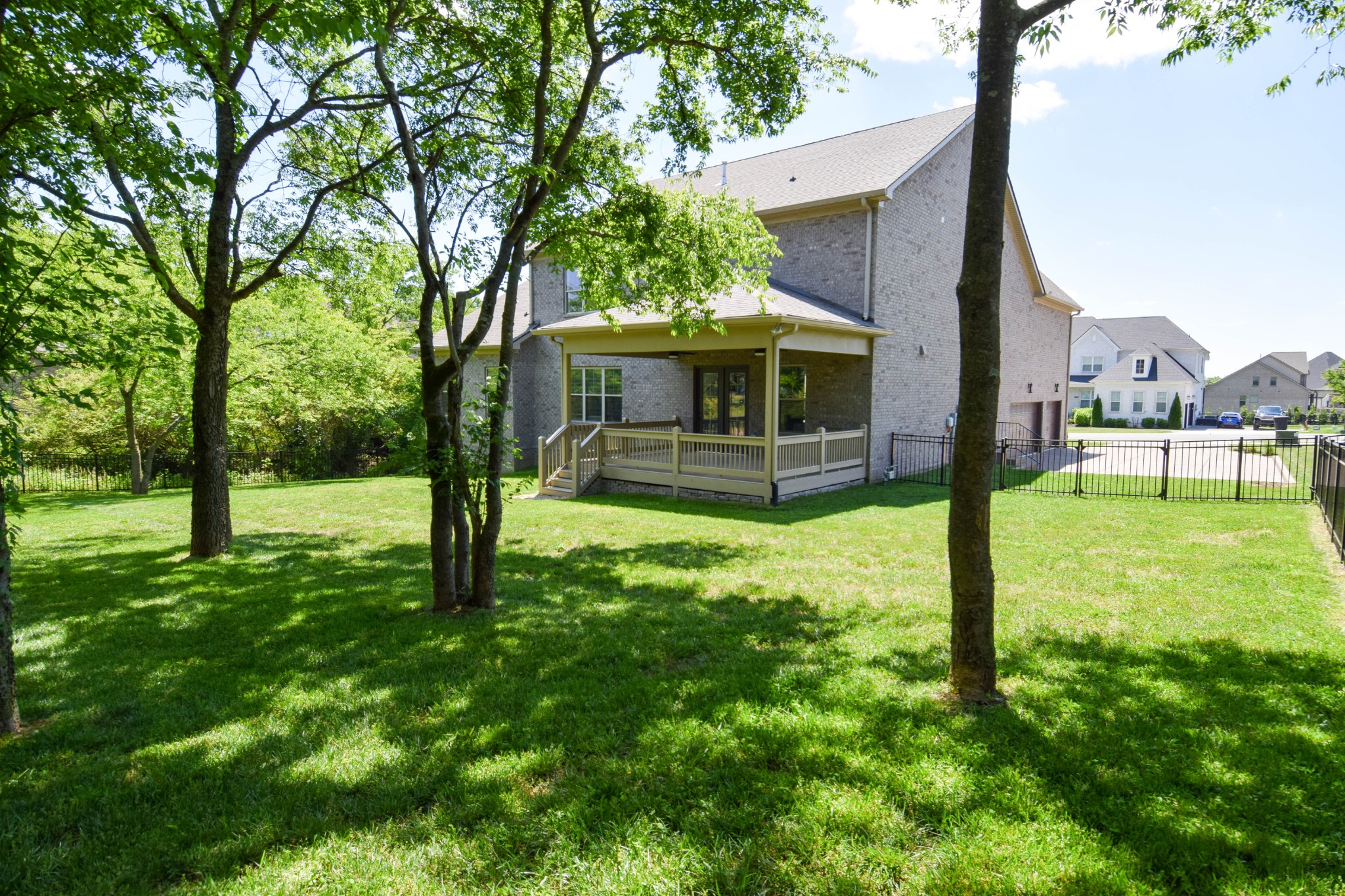 Gallatin, Tennessee, 37066, United States, 4 Bedrooms Bedrooms, ,4 BathroomsBathrooms,Residential,Active,2052093
