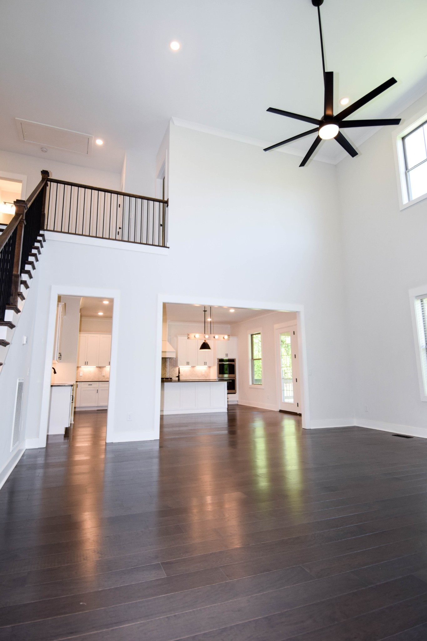 Gallatin, Tennessee, 37066, United States, 4 Bedrooms Bedrooms, ,4 BathroomsBathrooms,Residential,Active,2052093