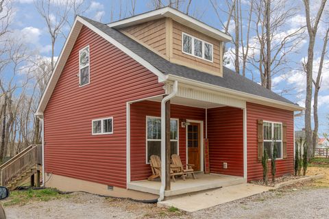 115 N Adams St Adams TN 37010
