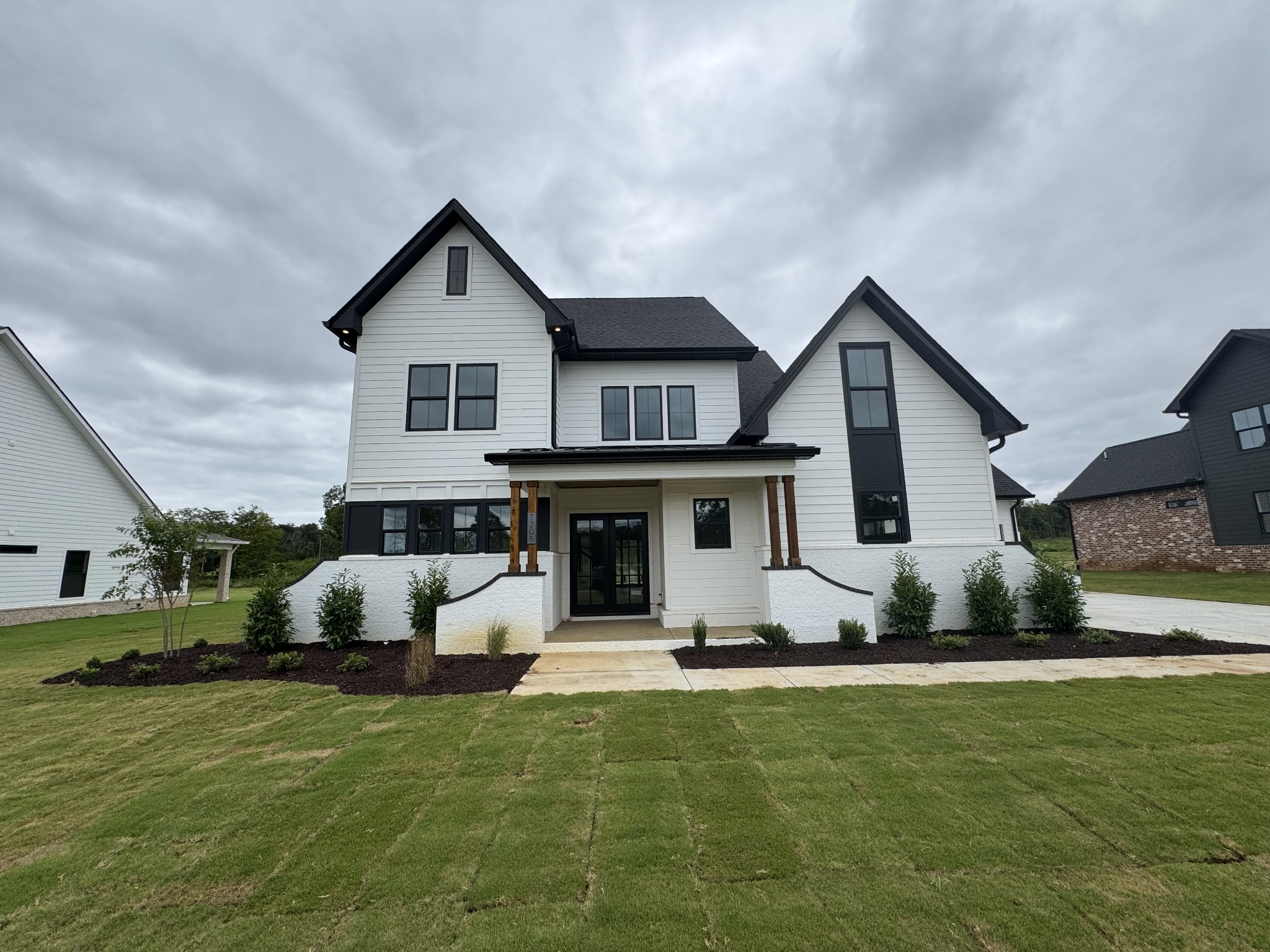 7205 Denton Dr