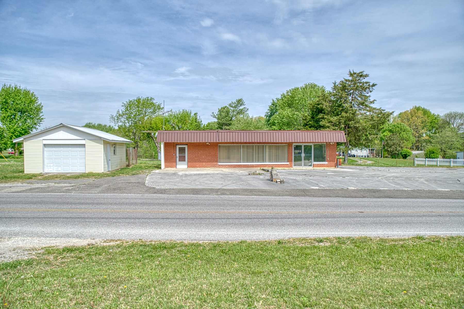 Listing image 3