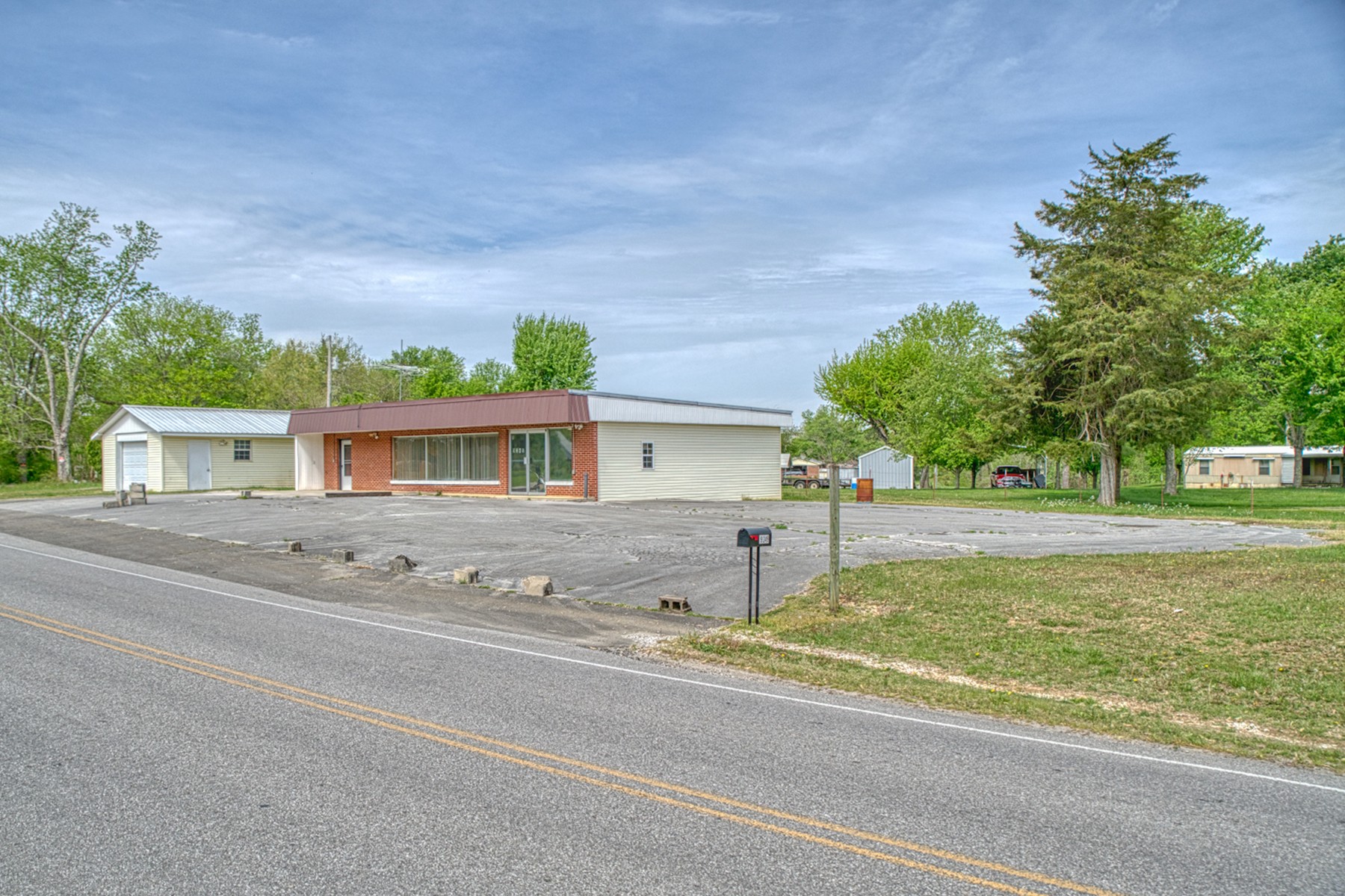 9349 Old Baxter Rd