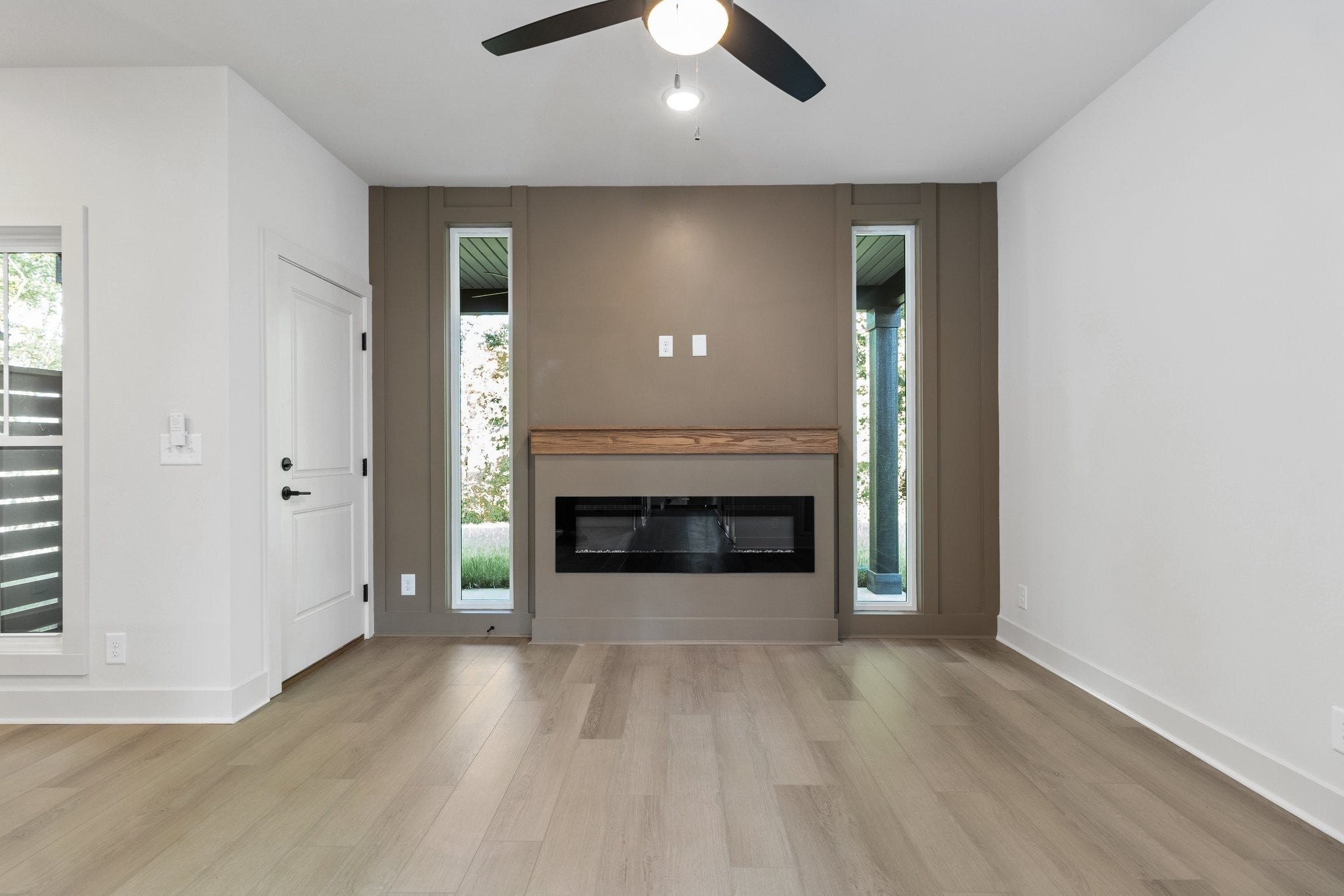 63 Dutch Dr