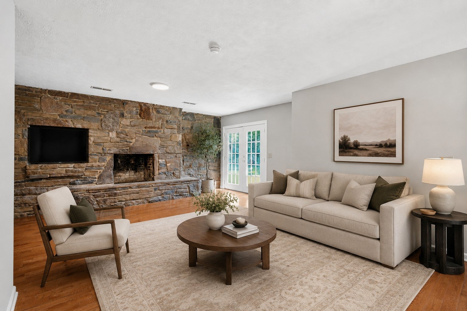 355 Flushing Dr