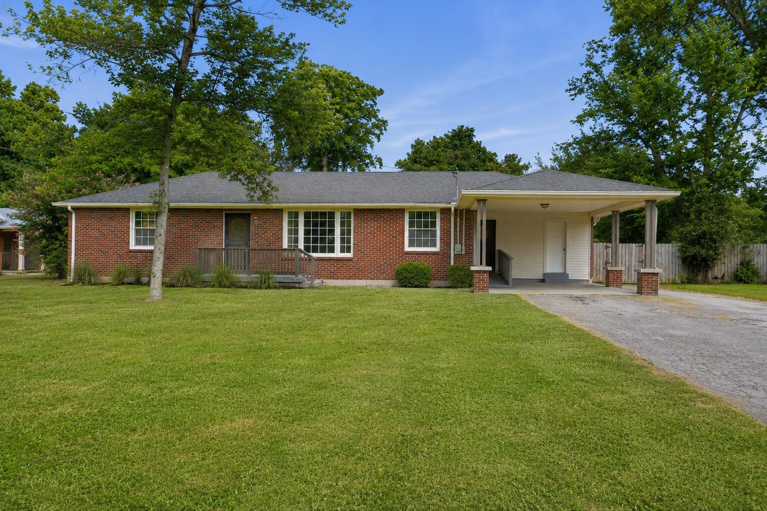 355 Flushing Dr