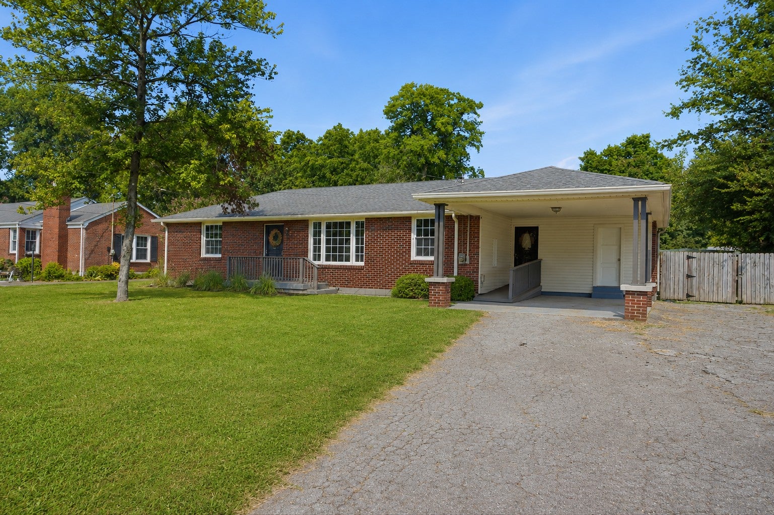 355 Flushing Dr