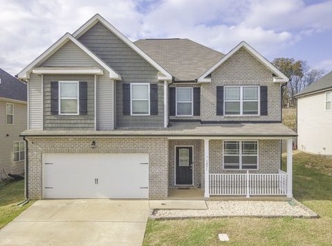 1291 Black Oak Cir Clarksville TN 37042