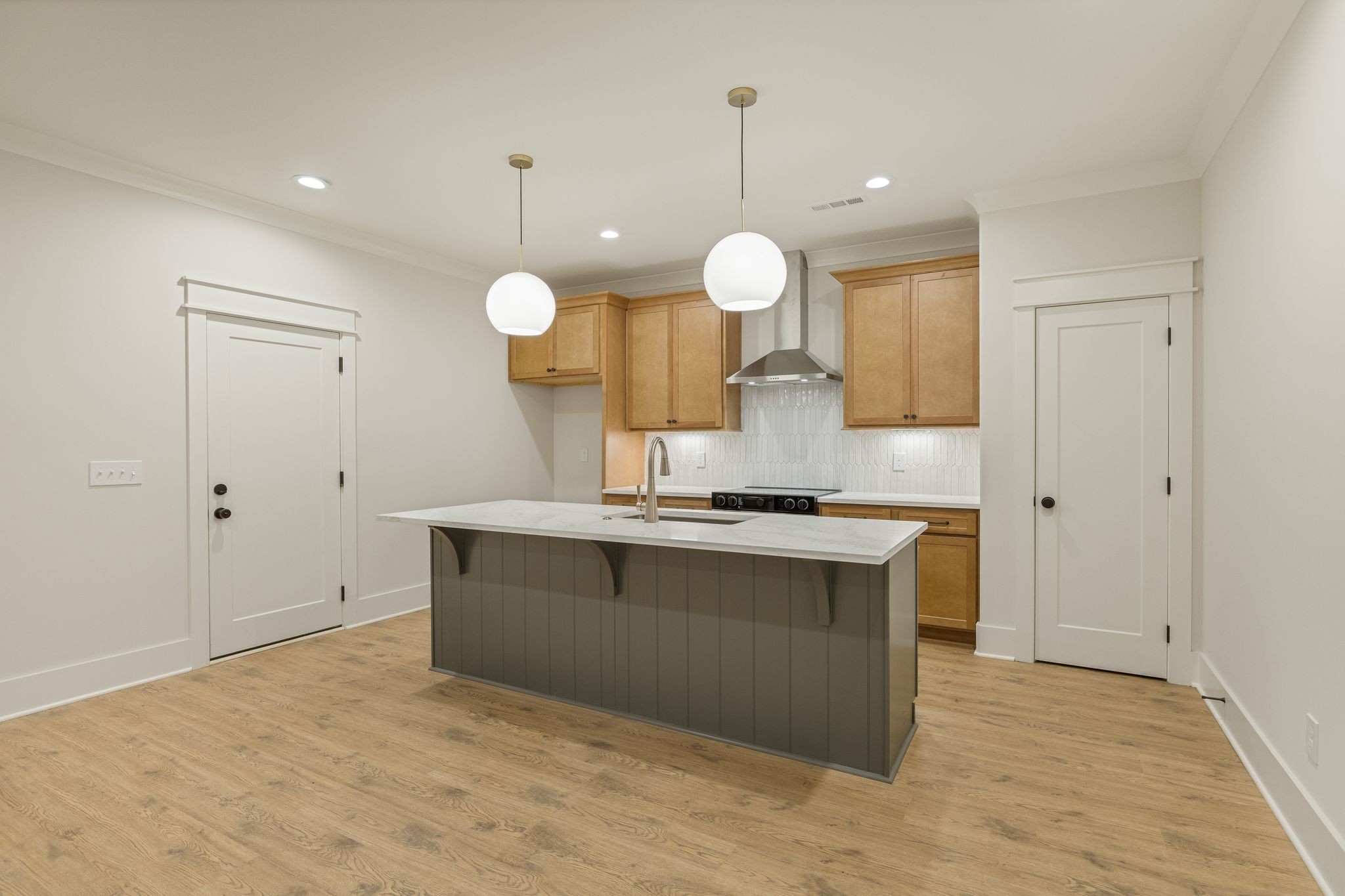 2034 Grace Johns Cir