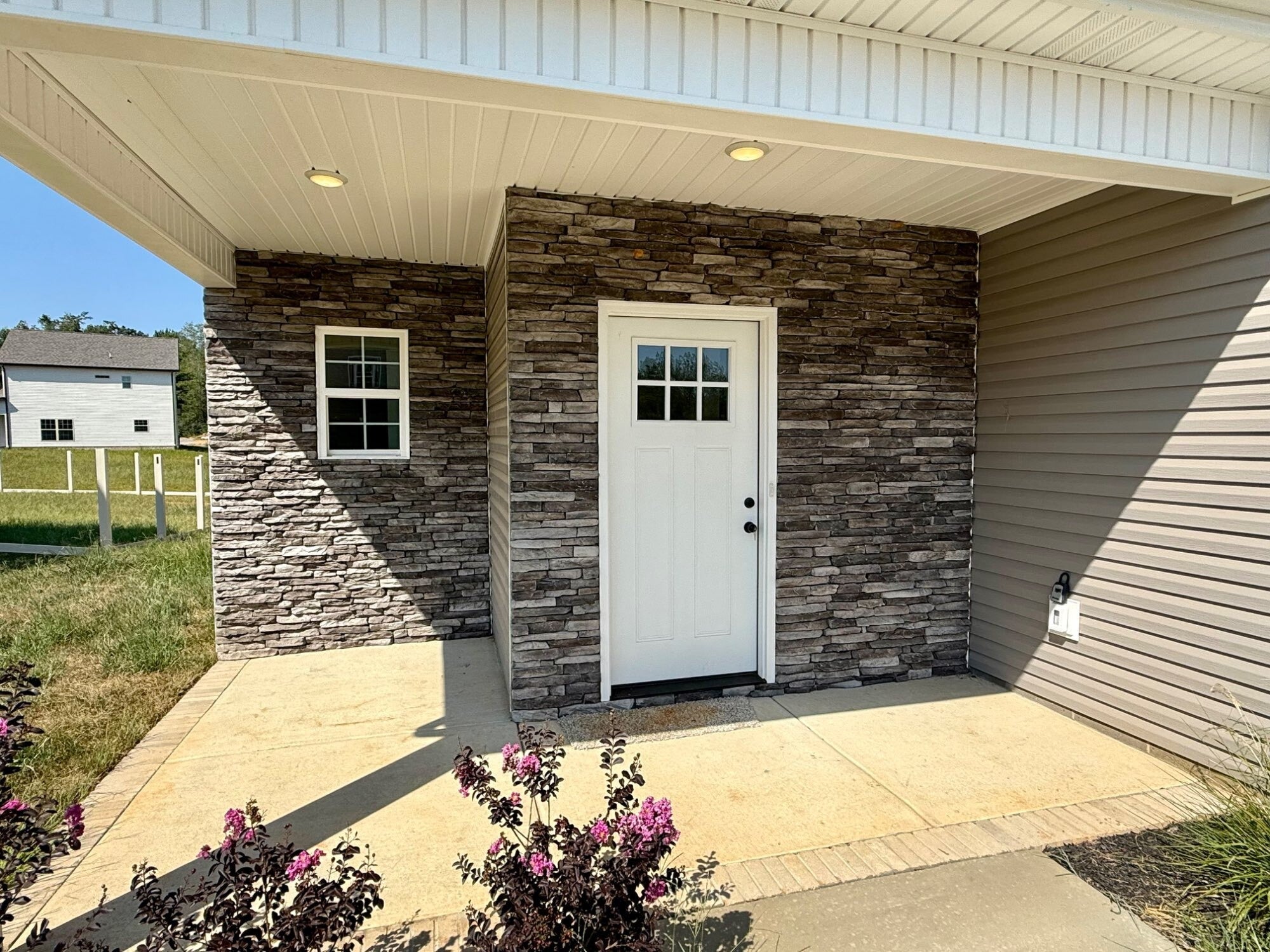 166 Dewberry Ct