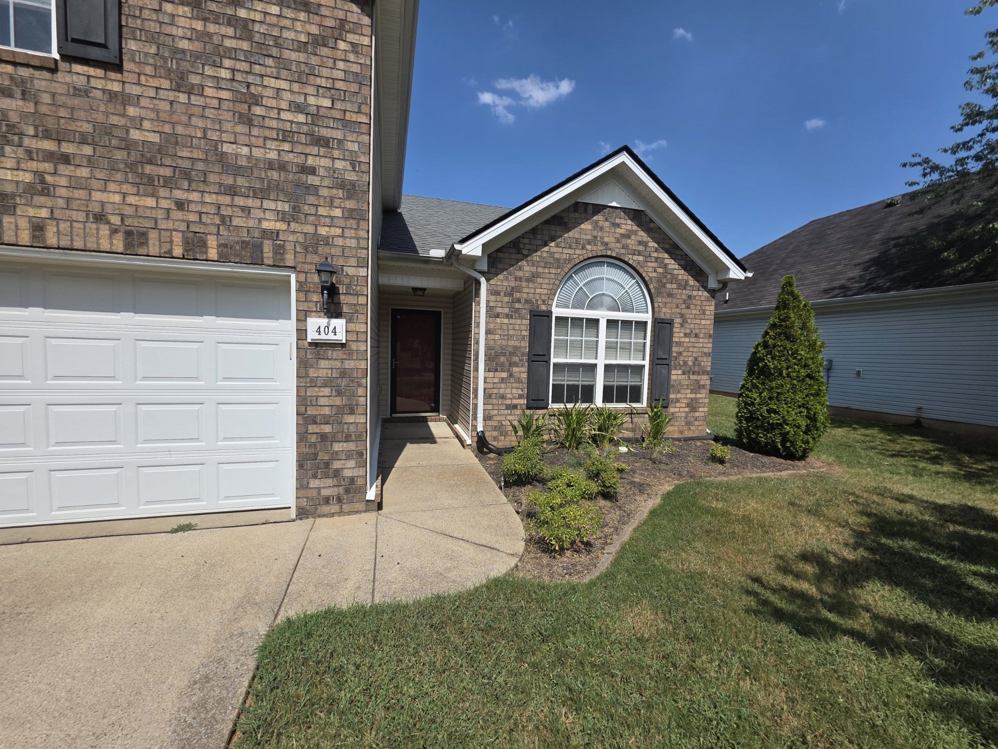 404 Birdstone Dr
