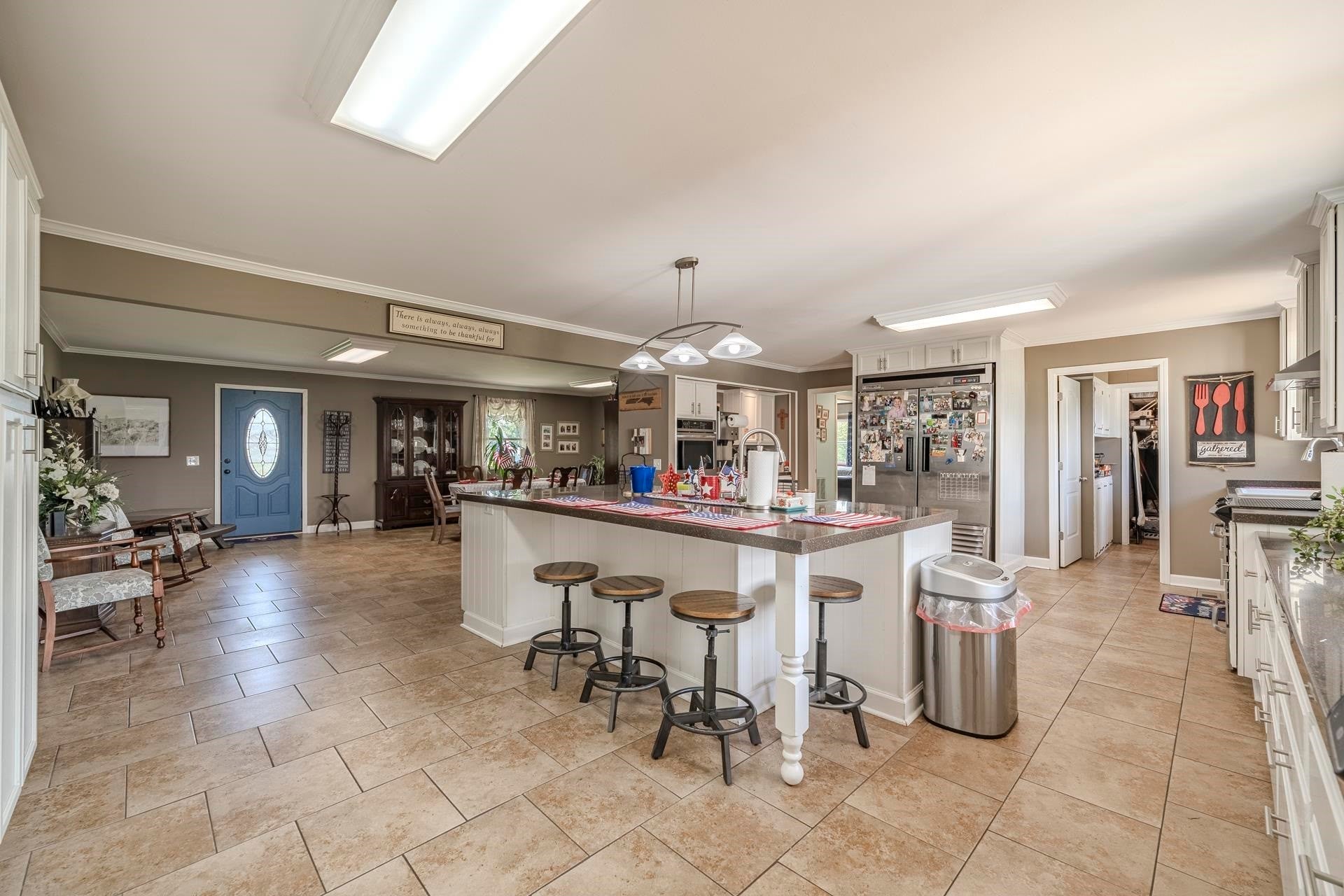 1150 PINHOOK DR
