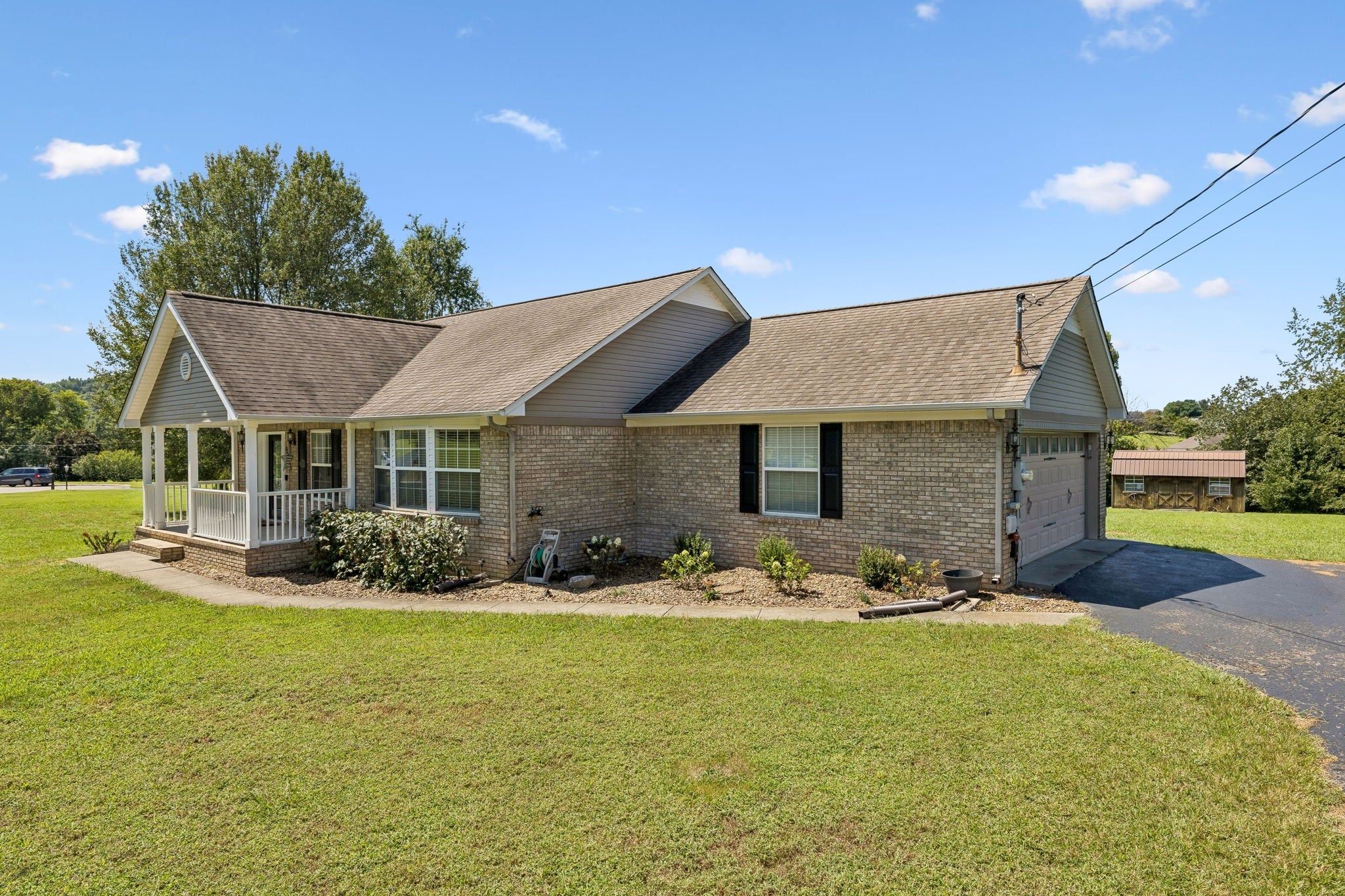 306 Davis Green Ln