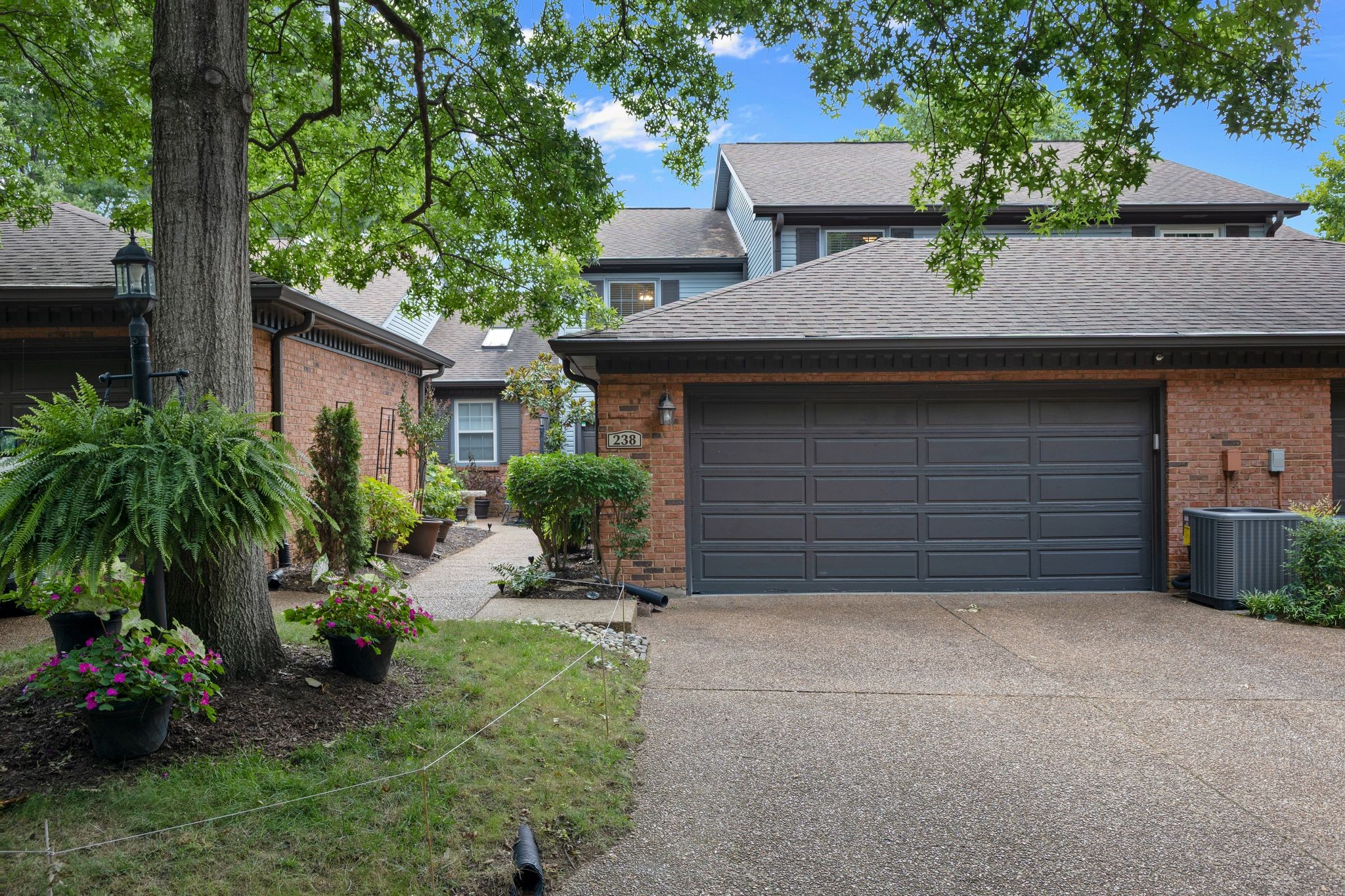 238 Hearthstone Manor Ln