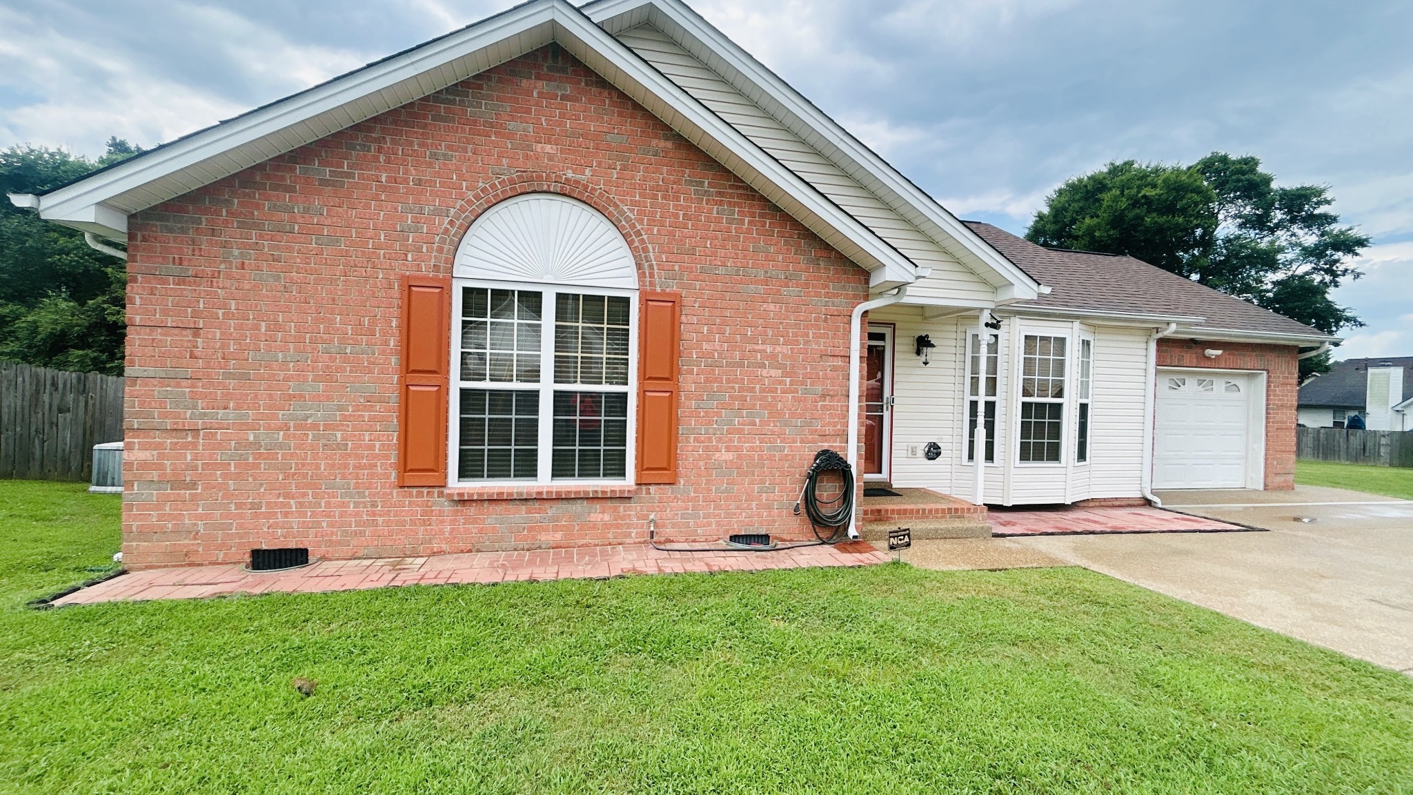 3444 Harbor Hill Pl