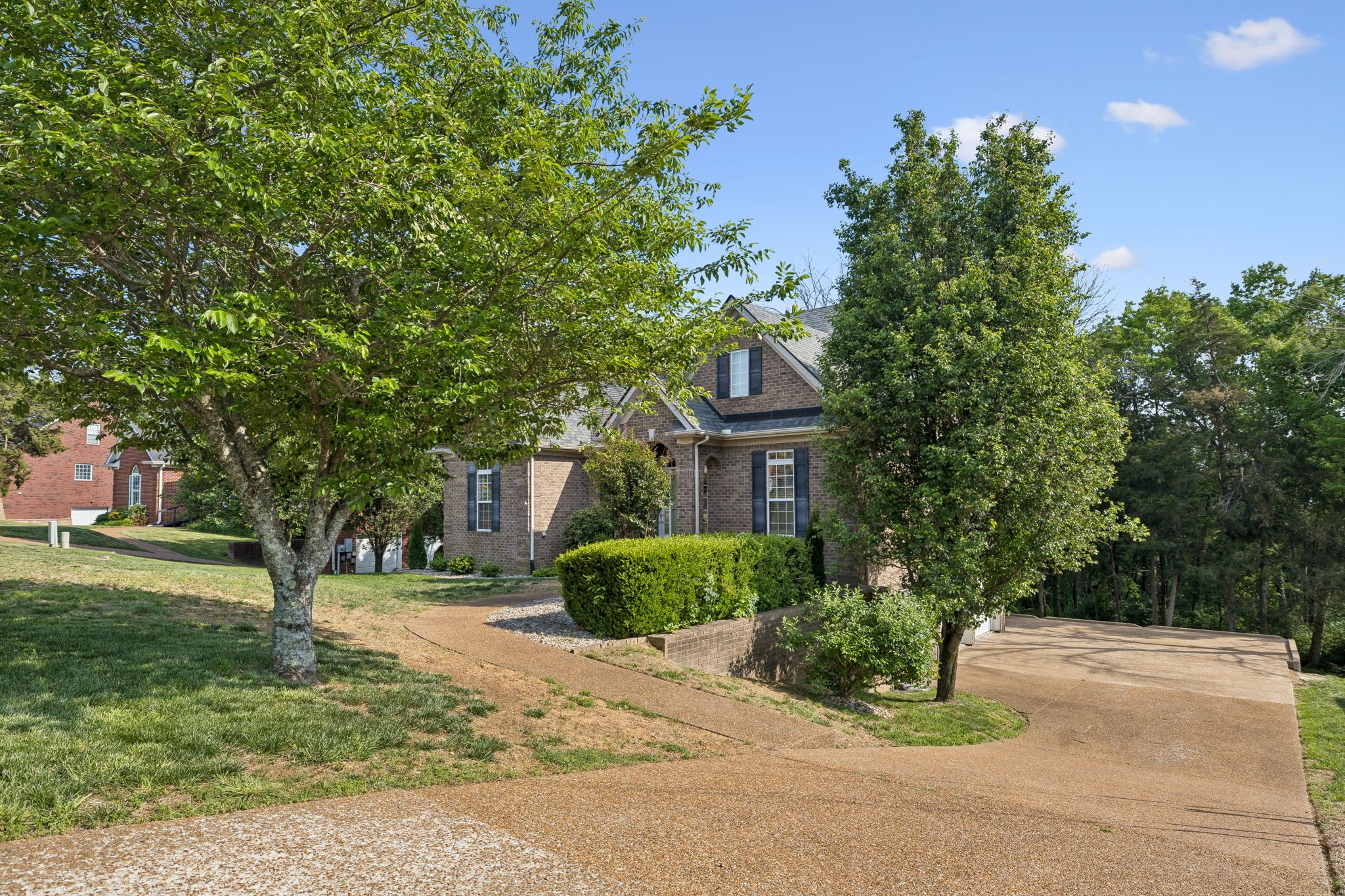 1151 Ben Hill Blvd