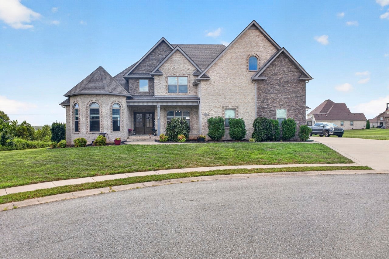 482 Archie Ct
